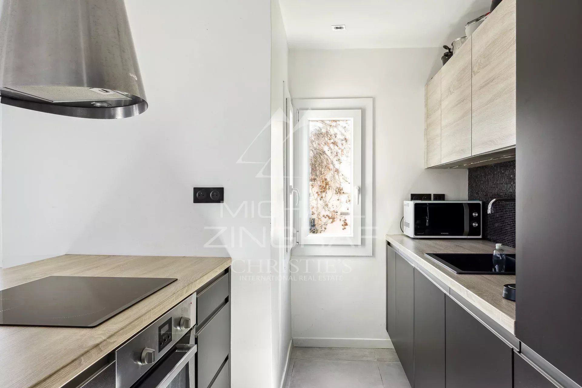2 Bedroom Apartment/Flat's Image 7