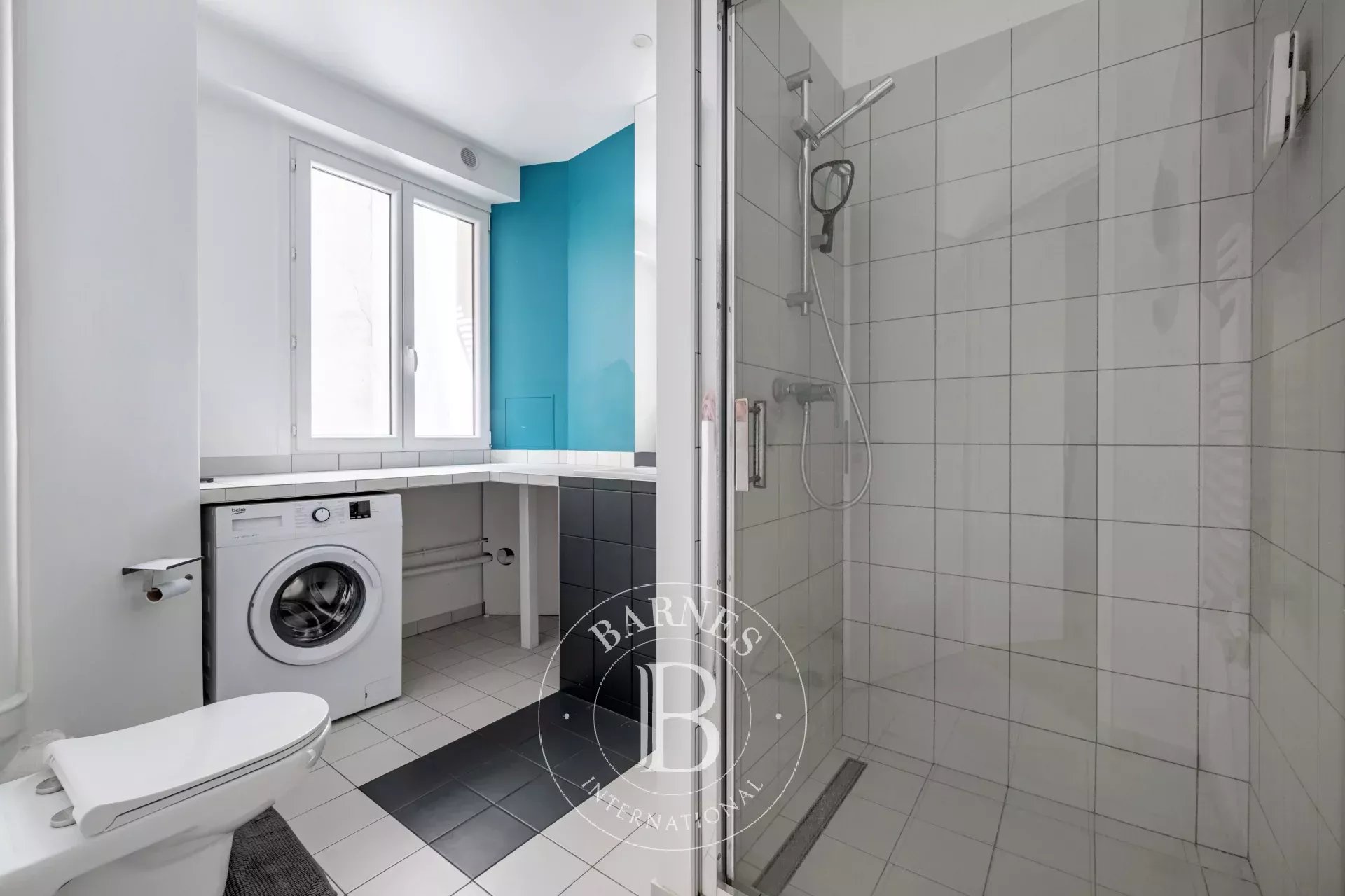 Daire Paris 4ème - picture 9