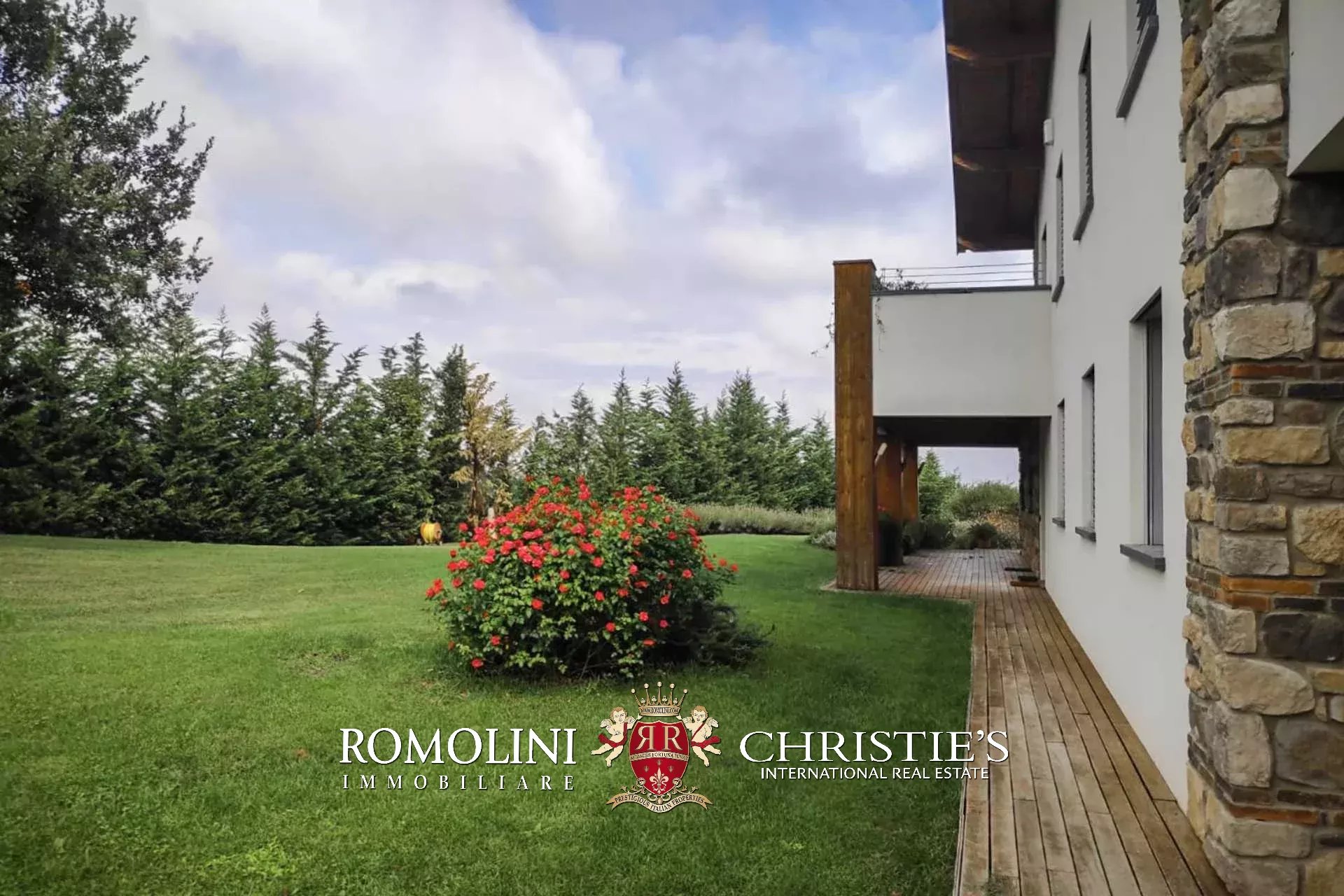 3 Bedroom Villa/Townhouse's Image 20