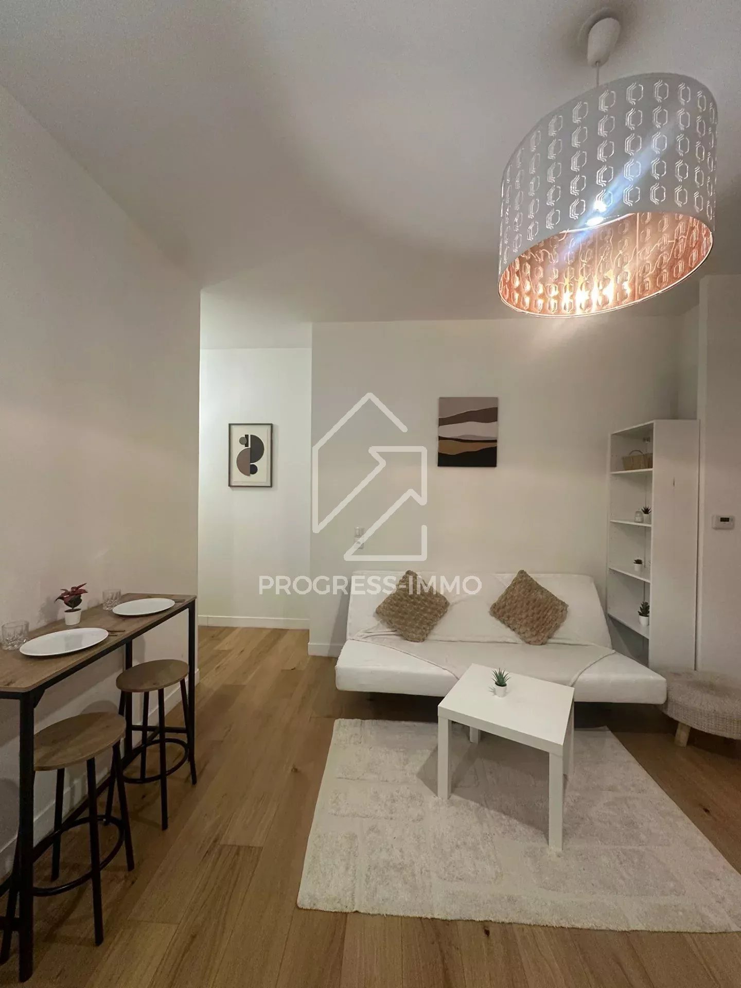 Agence immobilière de 