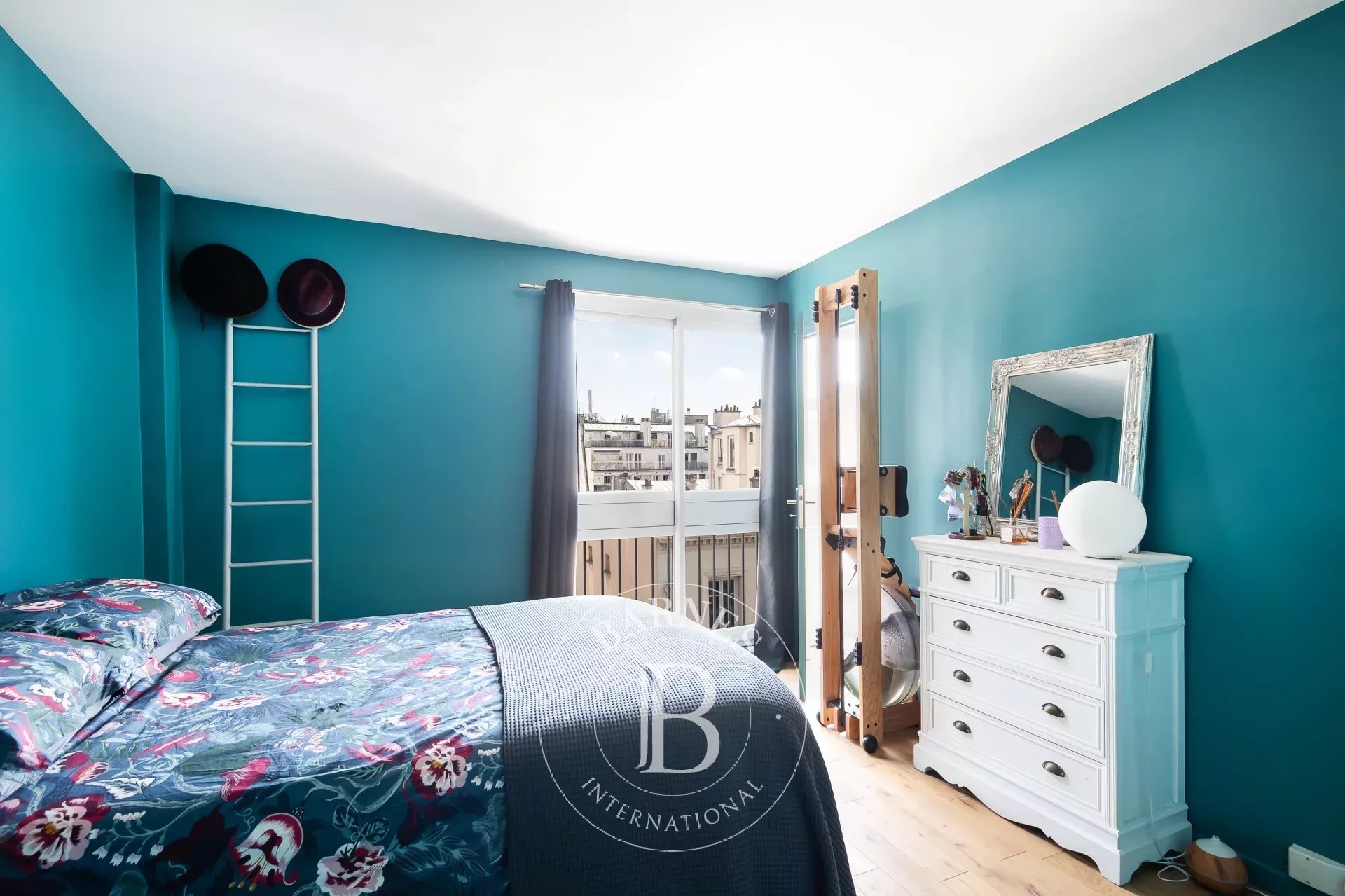 Daire Paris 18ème - picture 8