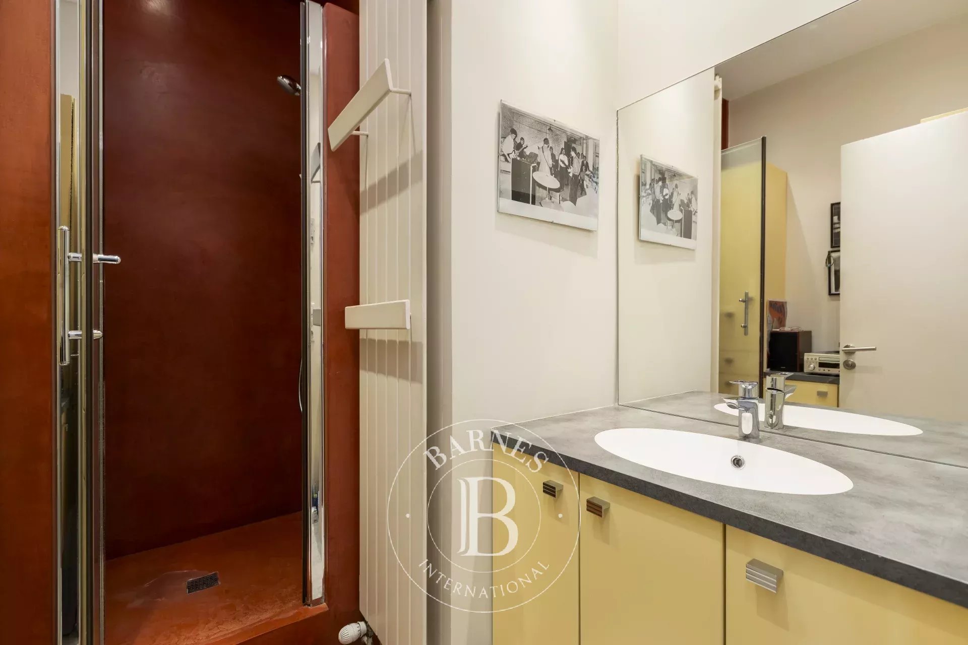 Daire Paris 6ème - picture 8