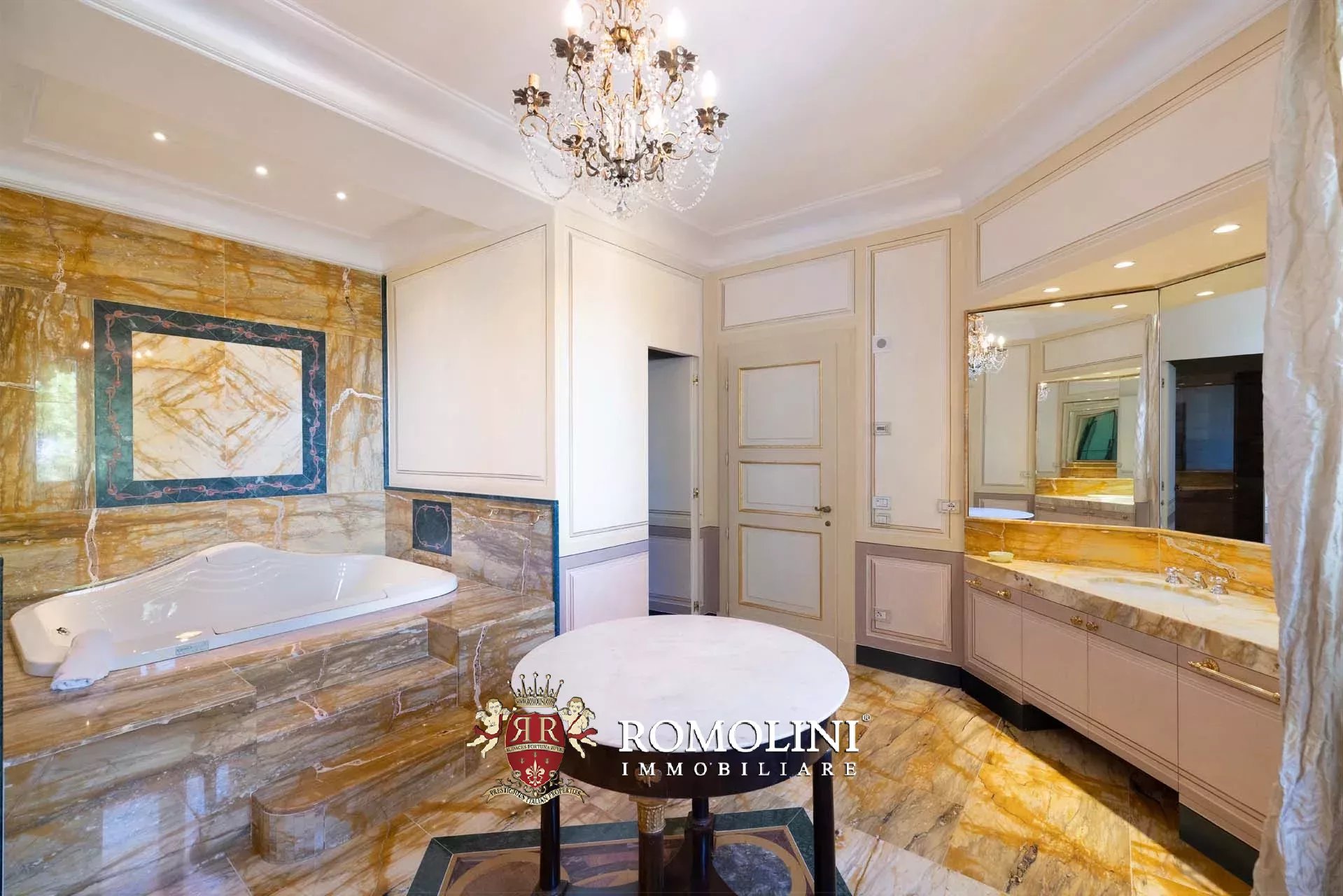 12 Bedroom Villa/Townhouse's Image 66