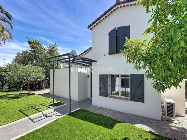 Villa for sale in Palm Beach, Cannes — photo 1