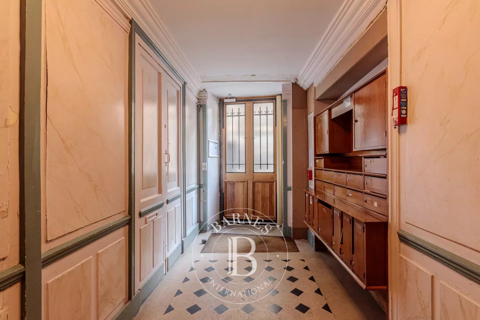 Daire Paris 6ème - picture 13