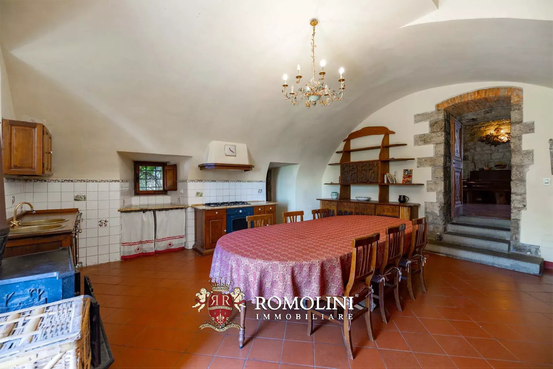 8 Bedroom Chateau's Image 20
