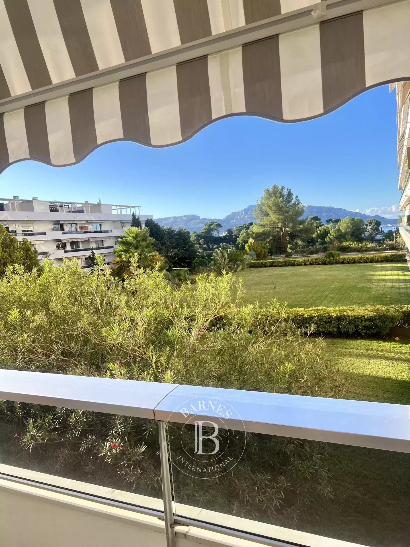 Daire Marseille 8ème - picture 10