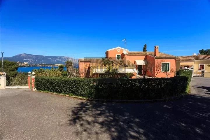 for sale House in Gouvia Ionian Islands 185m2 ,2000000€