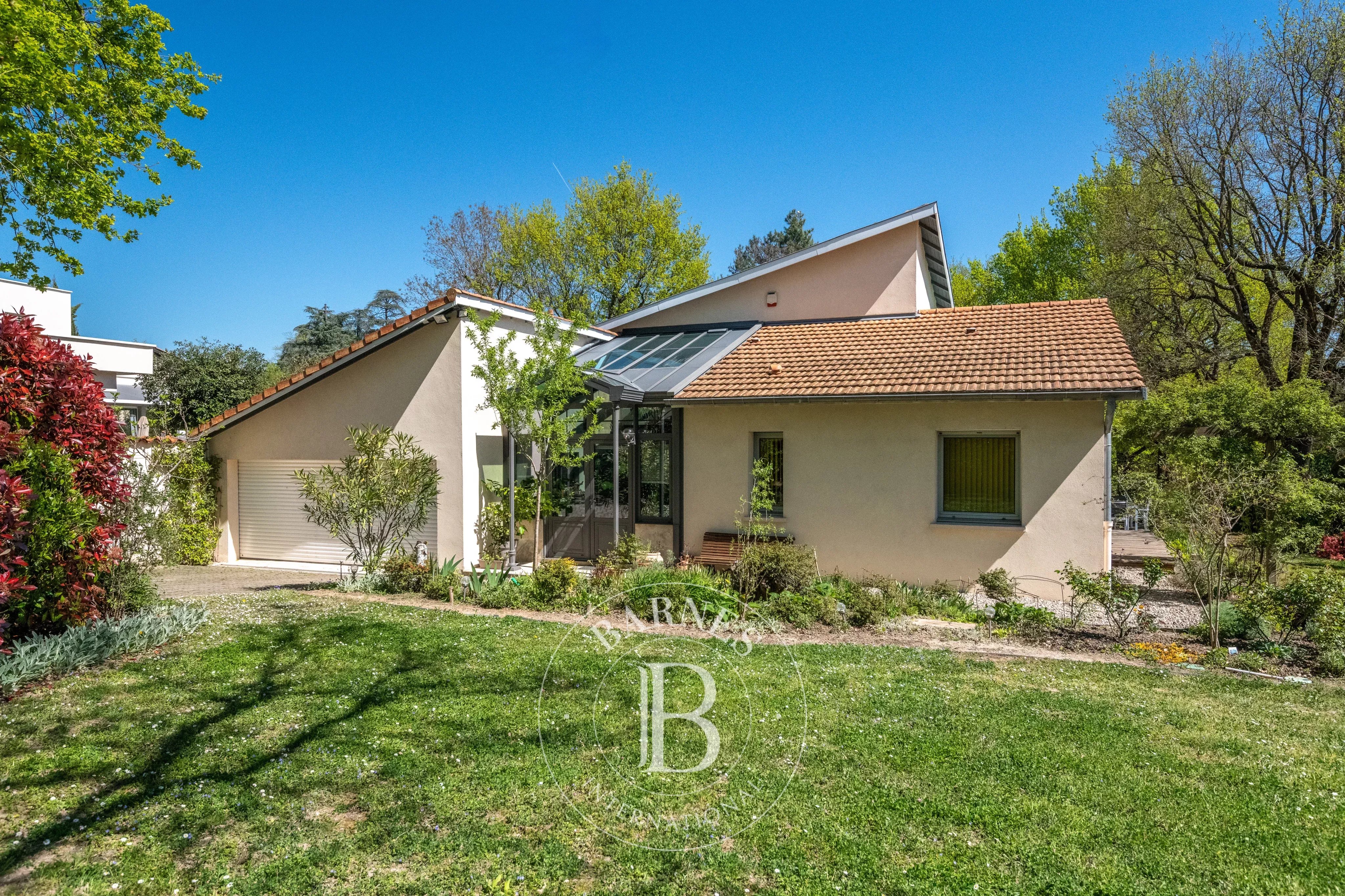 Maison Charbonnières-les-Bains  -  ref 86794325 (picture 2)