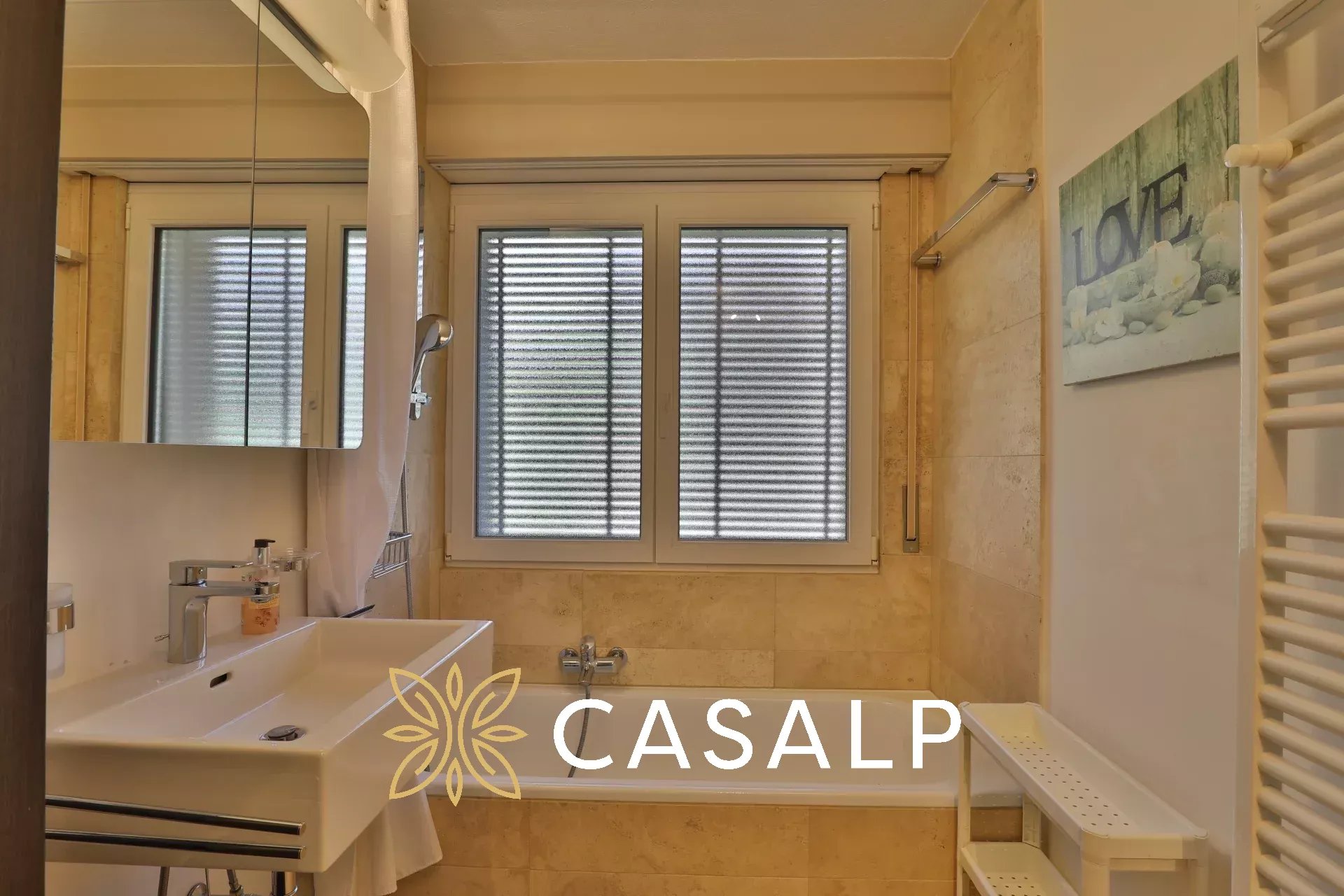 Agréable appartement de 2.5 pièces traversant à Montana