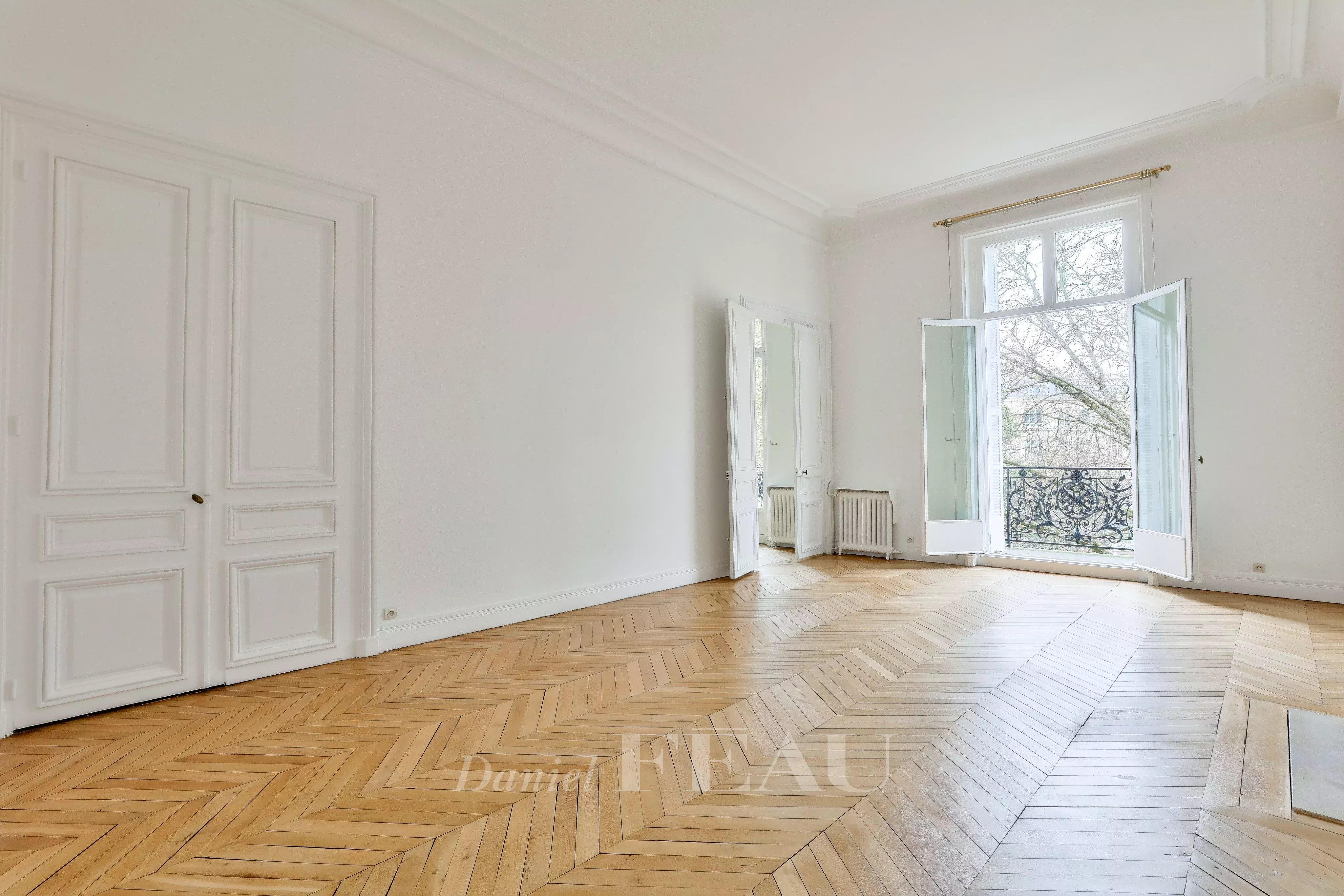 Rental Apartment Paris 17th Plaine-Monceau