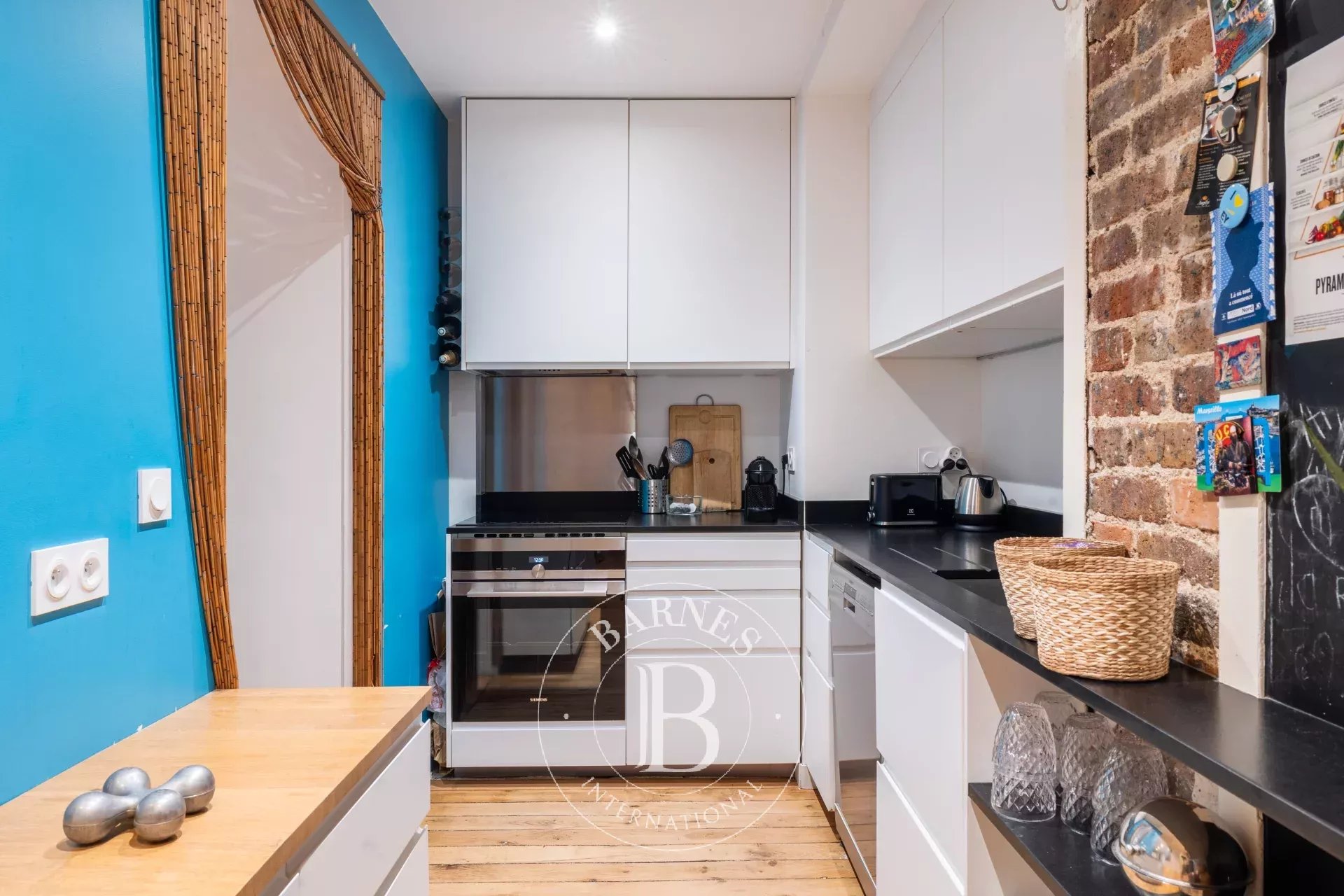 Daire Paris 3ème - picture 8