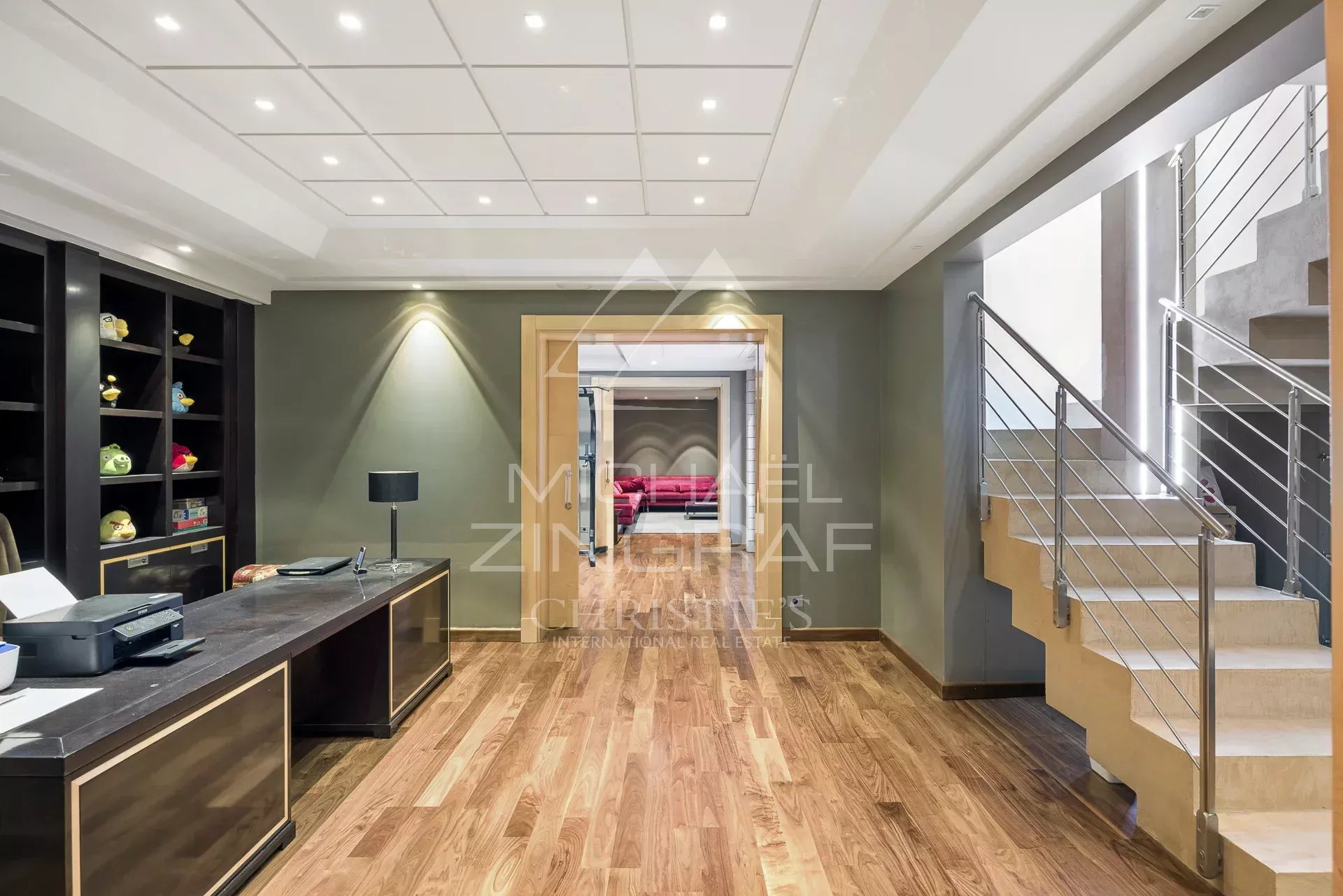 5 Bedroom Villa/Townhouse's Image 20