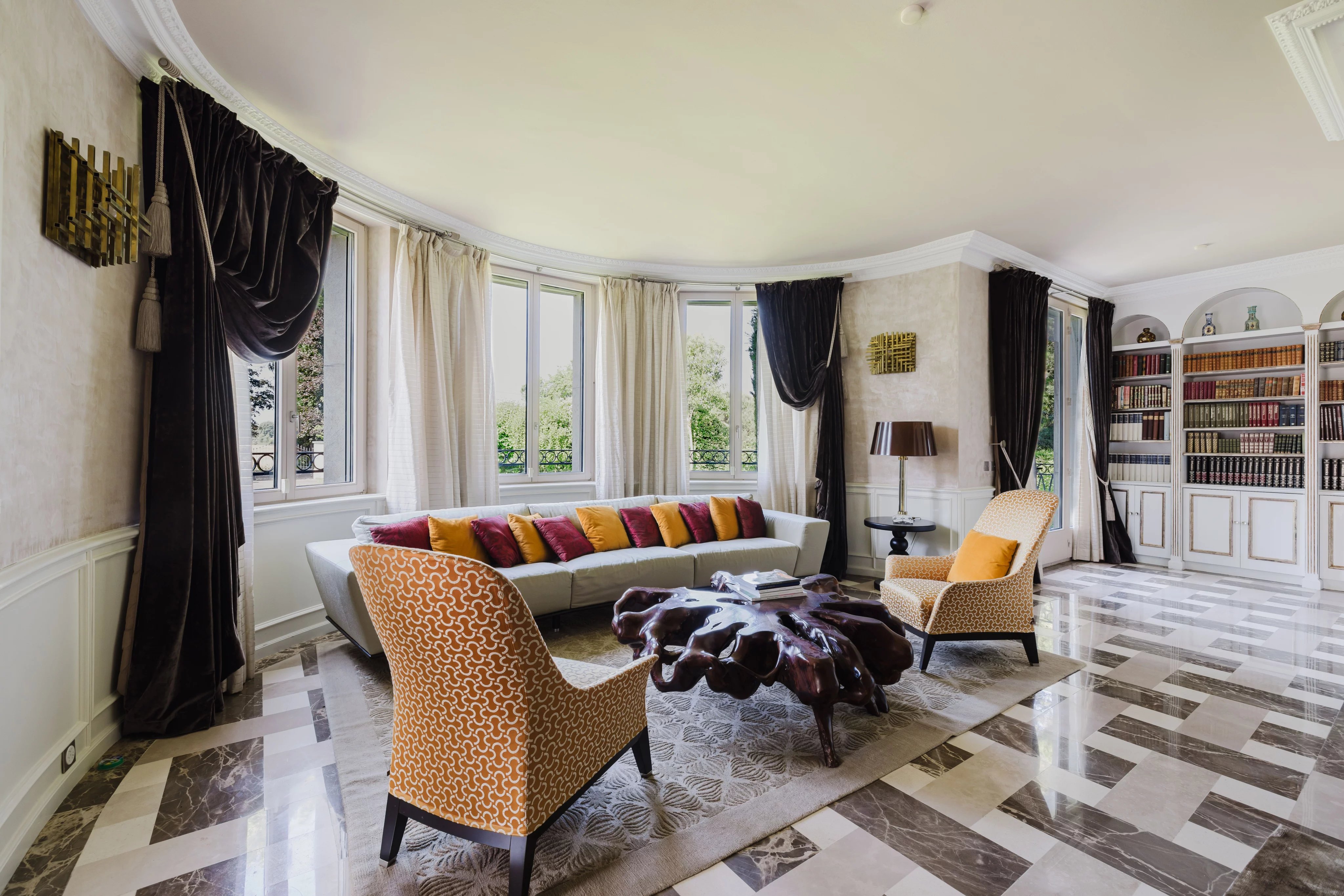 Elegant family residence in Collonge-Bellerive
