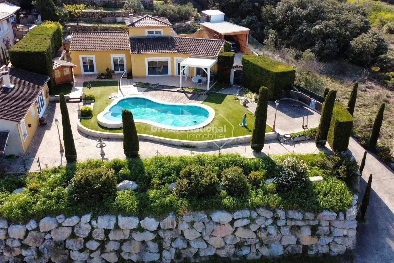 Agence immobilière de 