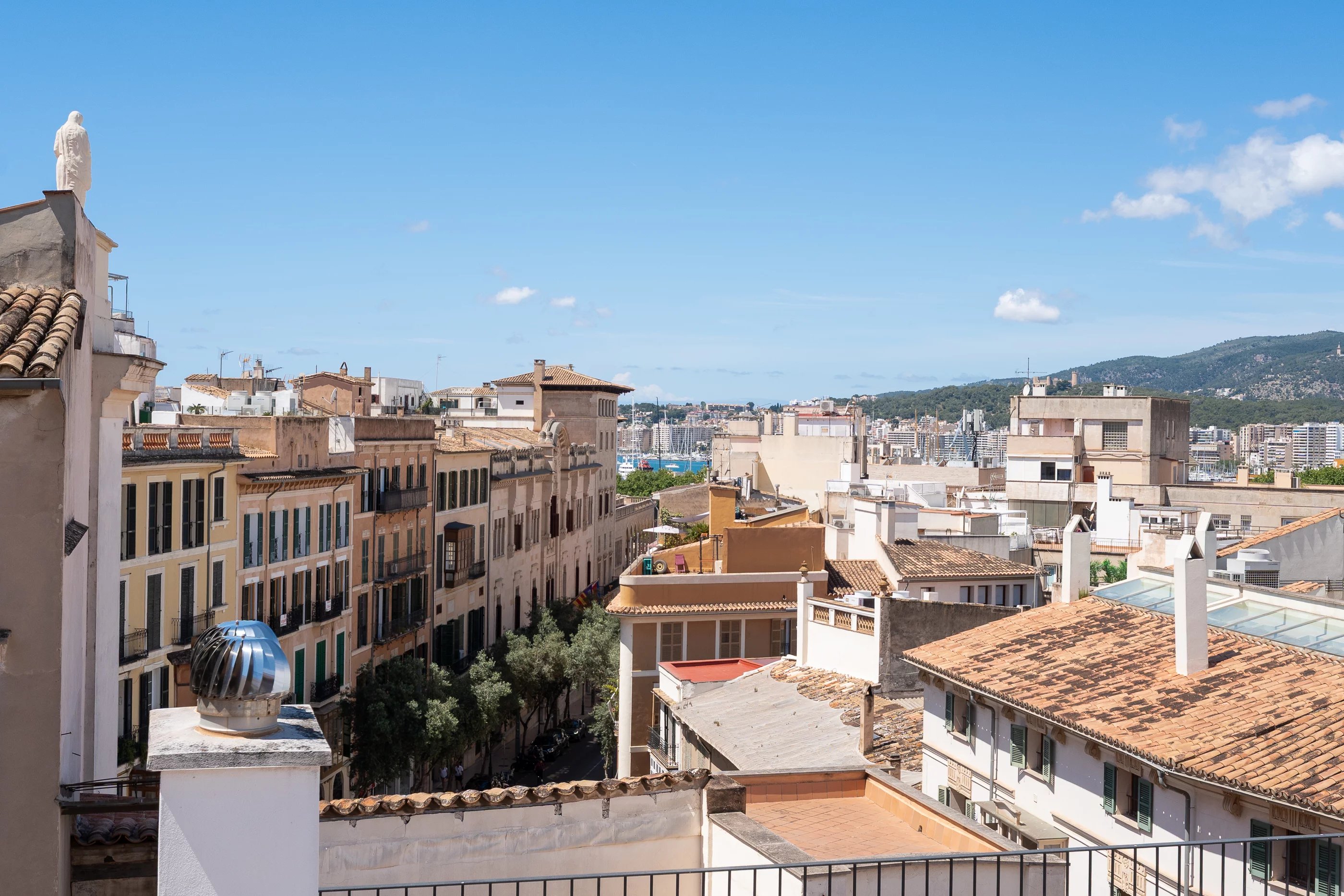 Charming Duplex Penthouse with Private Rooftop Terrace in the Heart of Palma Old Town
