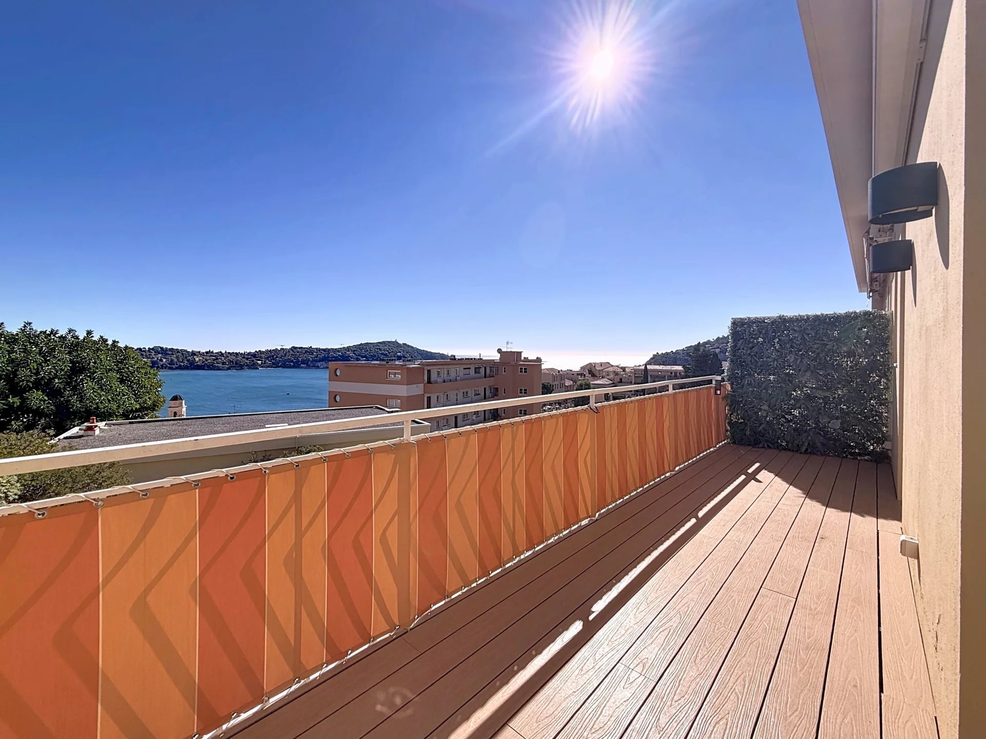 Sale Apartment - Villefranche-sur-Mer Centre Ville