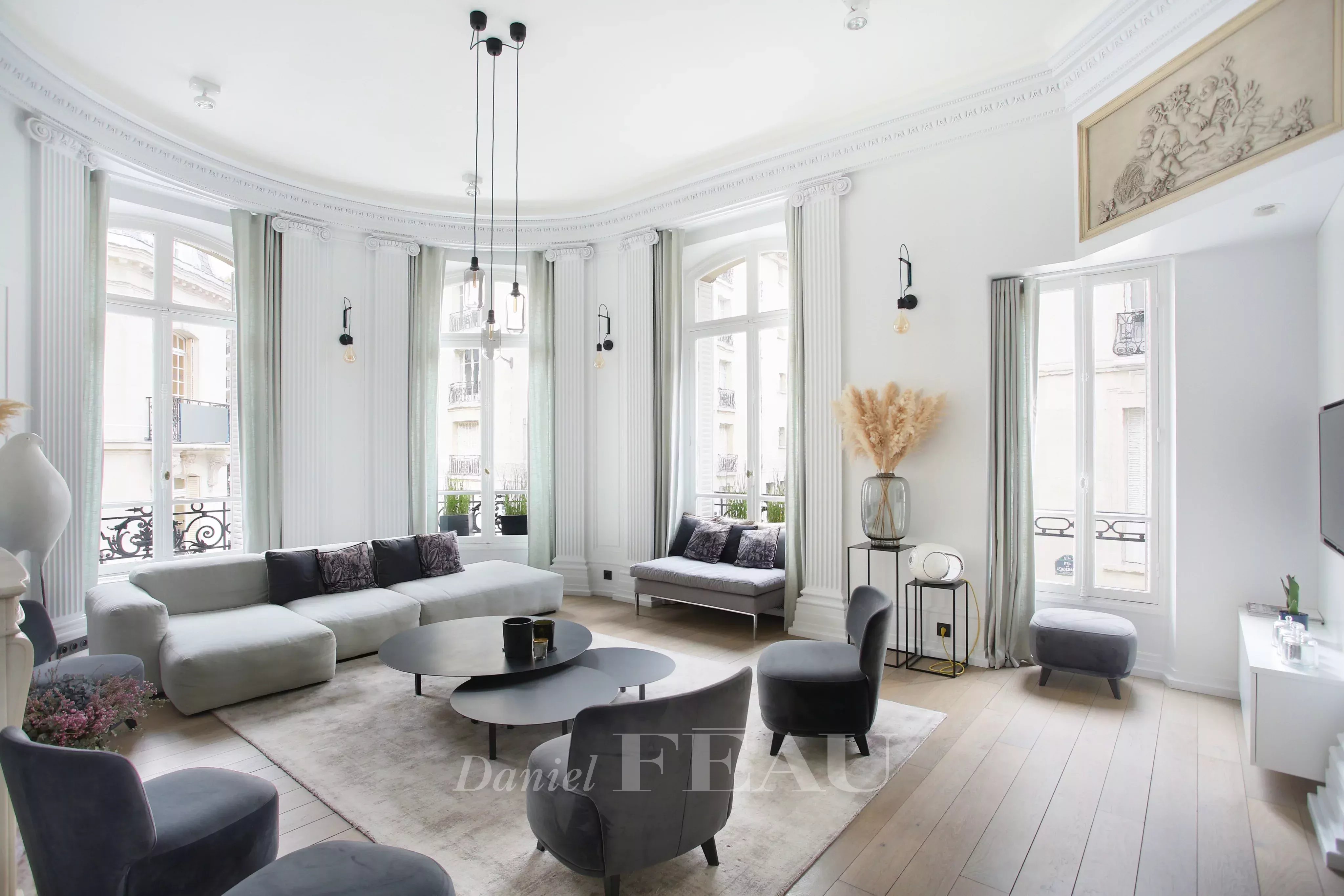 Sale Apartment Paris 16th