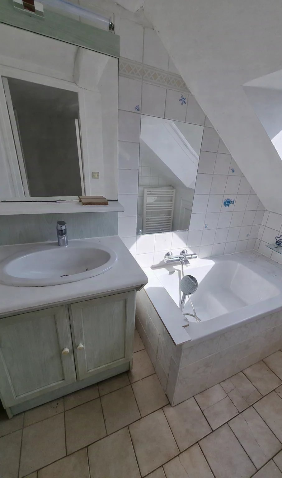EXCLUSIVITÉ - MAISONS MITOYENNES EN CENTRE VILLAGE — photo 10