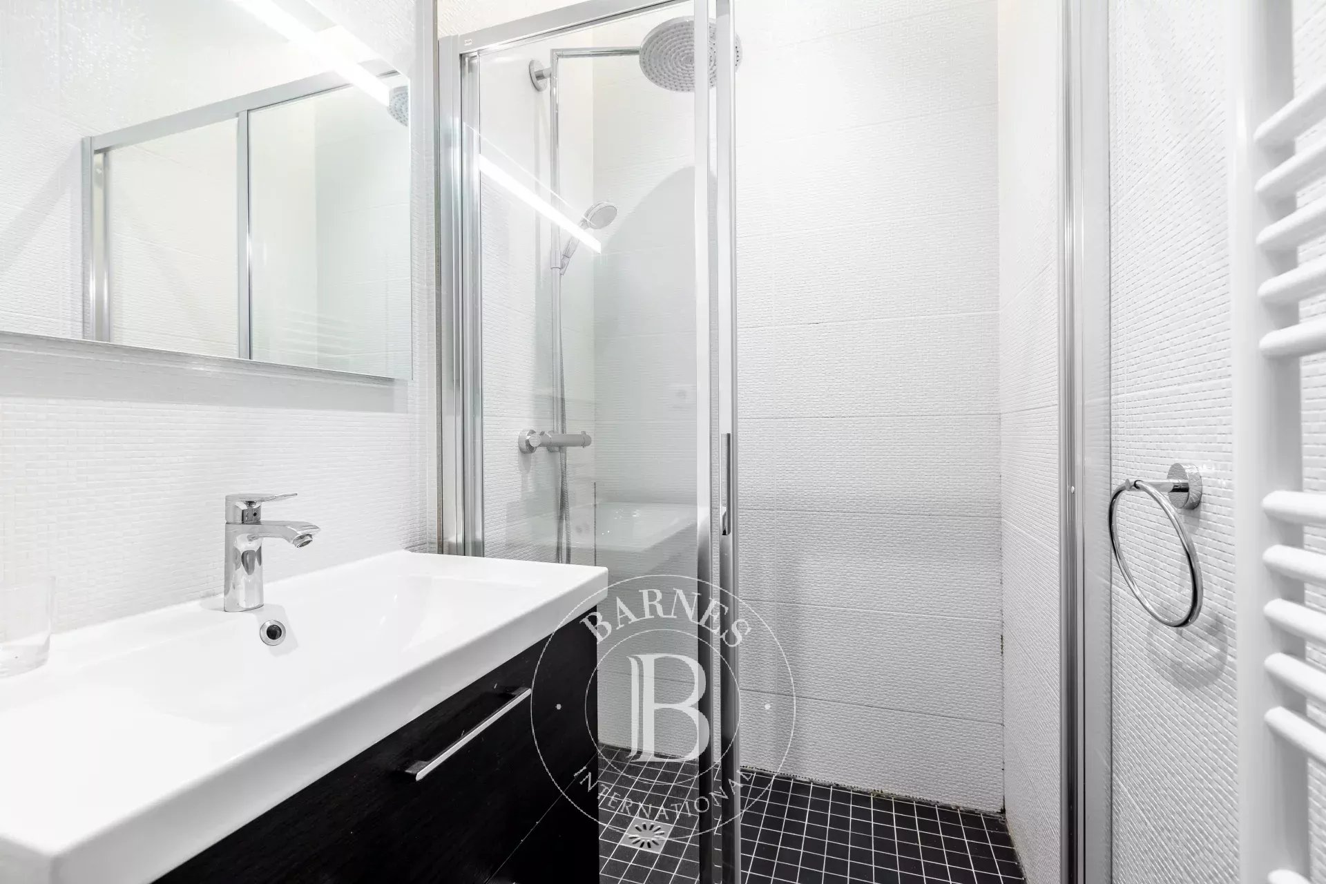 Daire Paris 8ème - picture 15