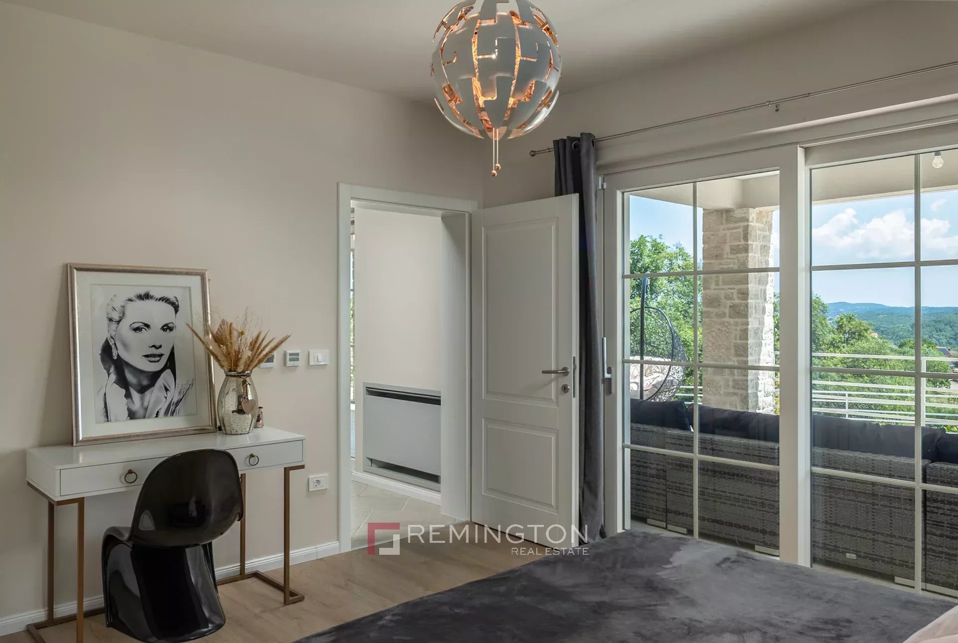 Villa/Townhouse's Image 21