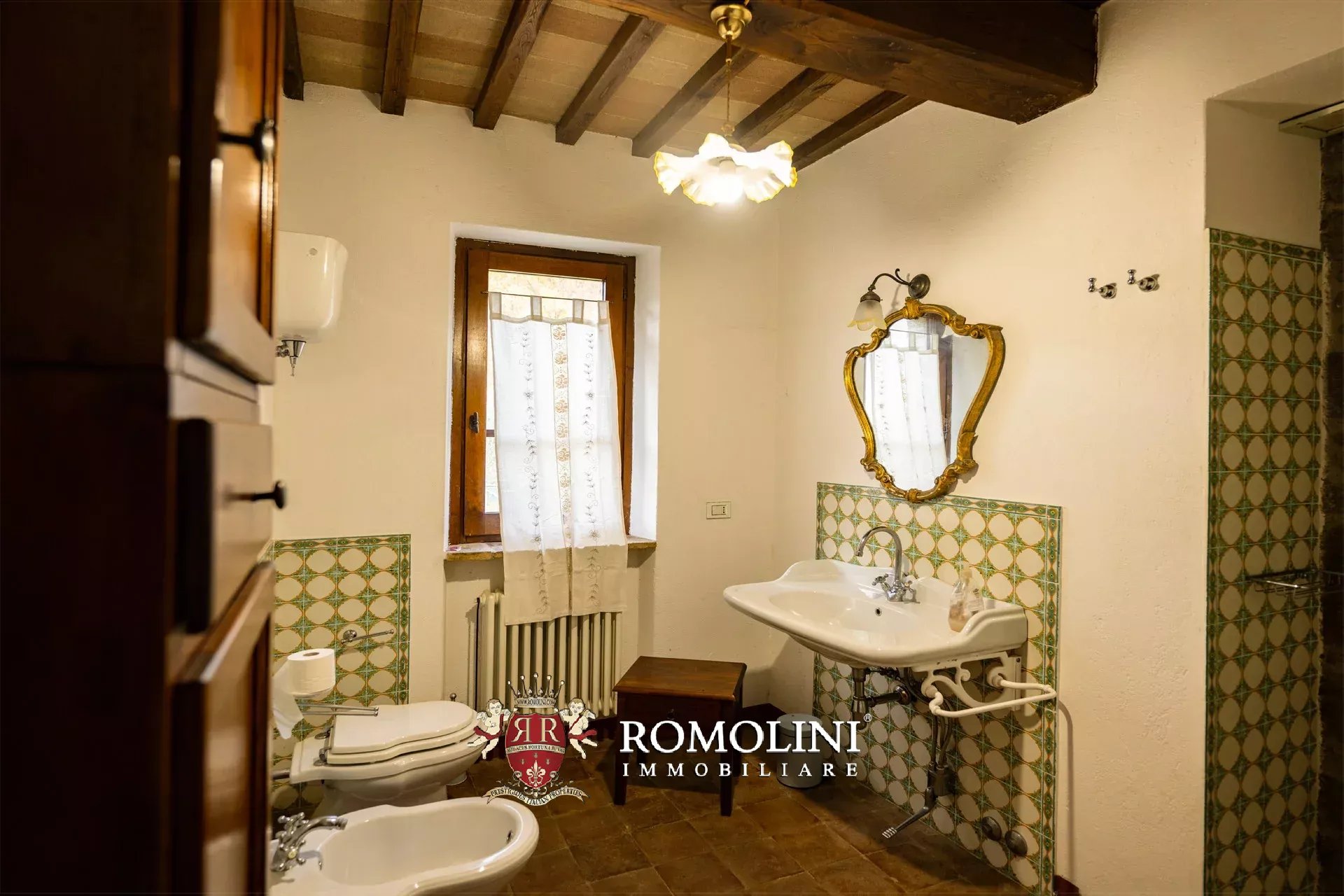 11 Bedroom Villa/Townhouse's Image 31