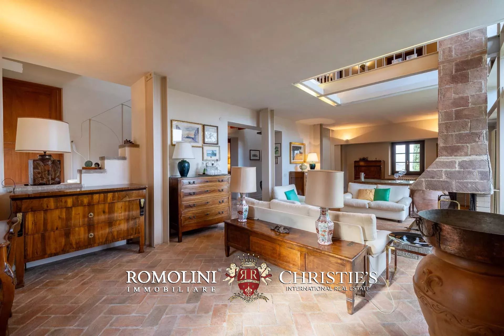 19 Bedroom Villa/Townhouse's Image 36