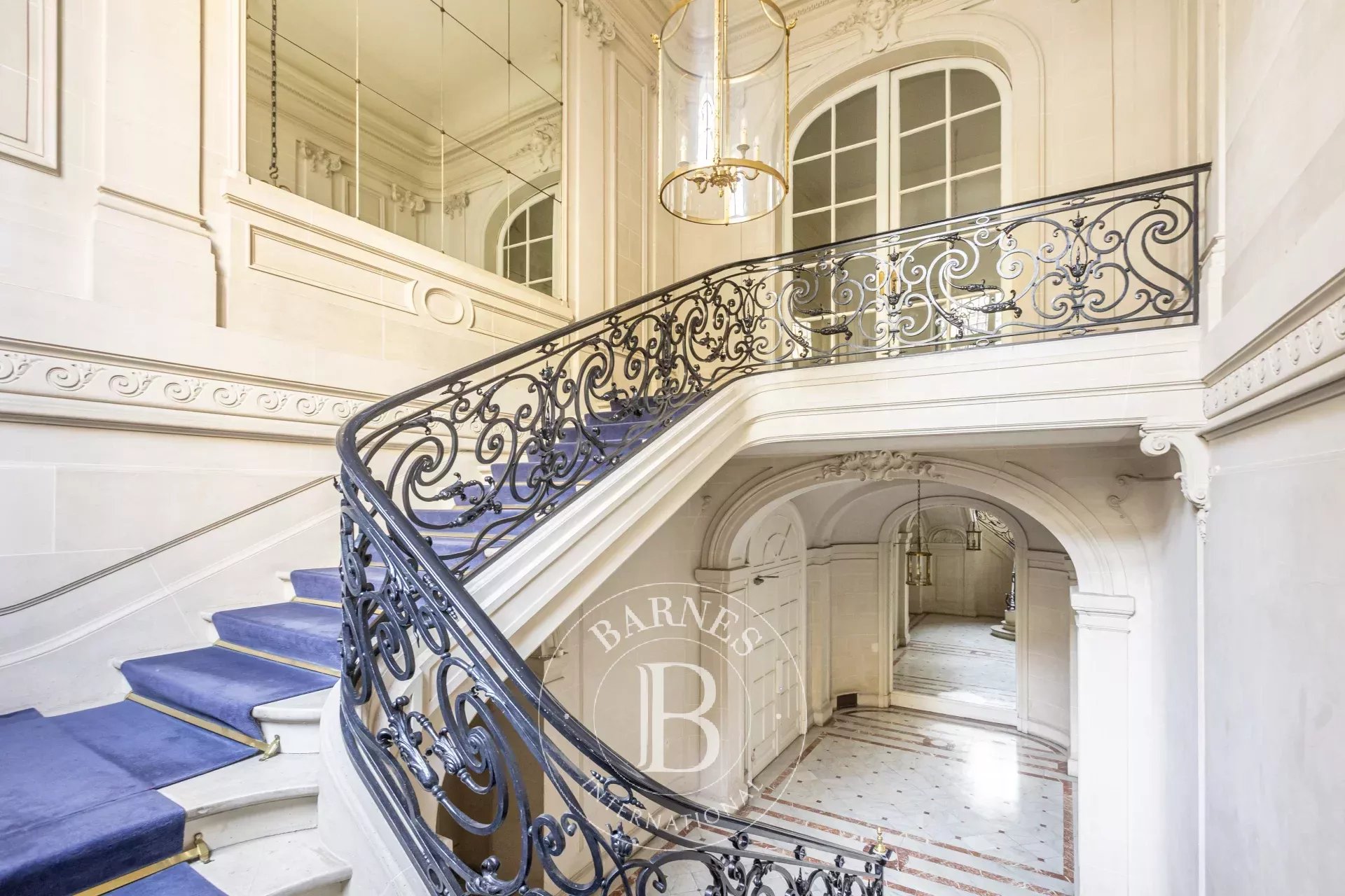 Paris 16 - Henri Martin - 1 Bedroom - Duplex