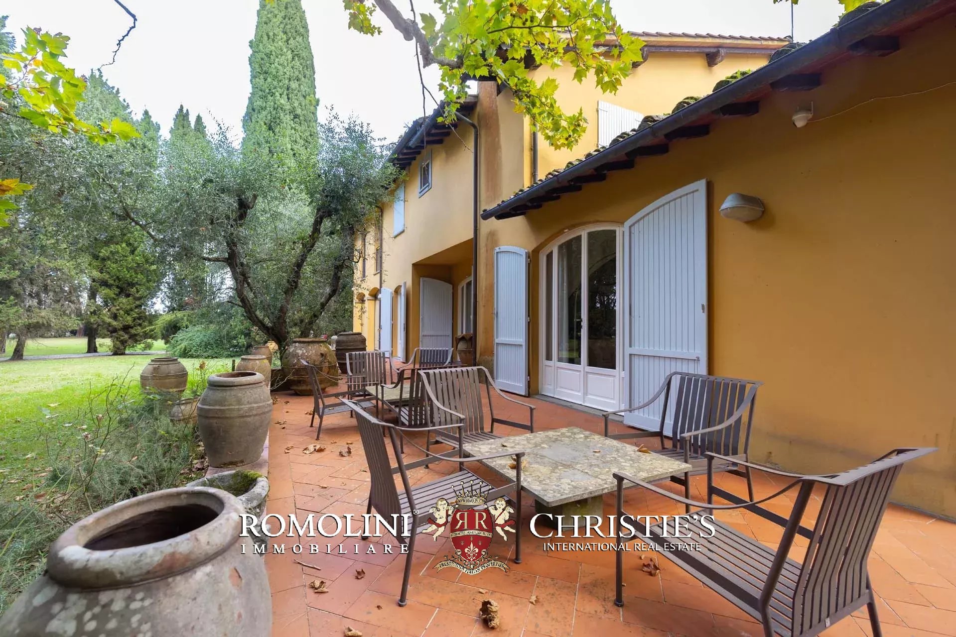 4 Bedroom Villa/Townhouse's Image 15