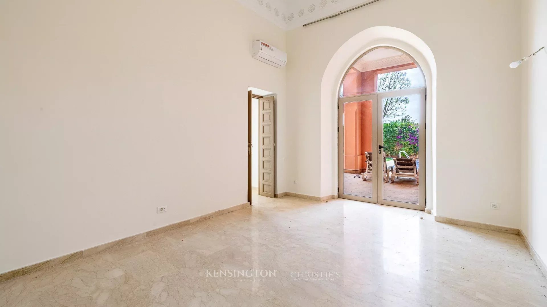 3 Bedroom Villa/Townhouse's Image 26