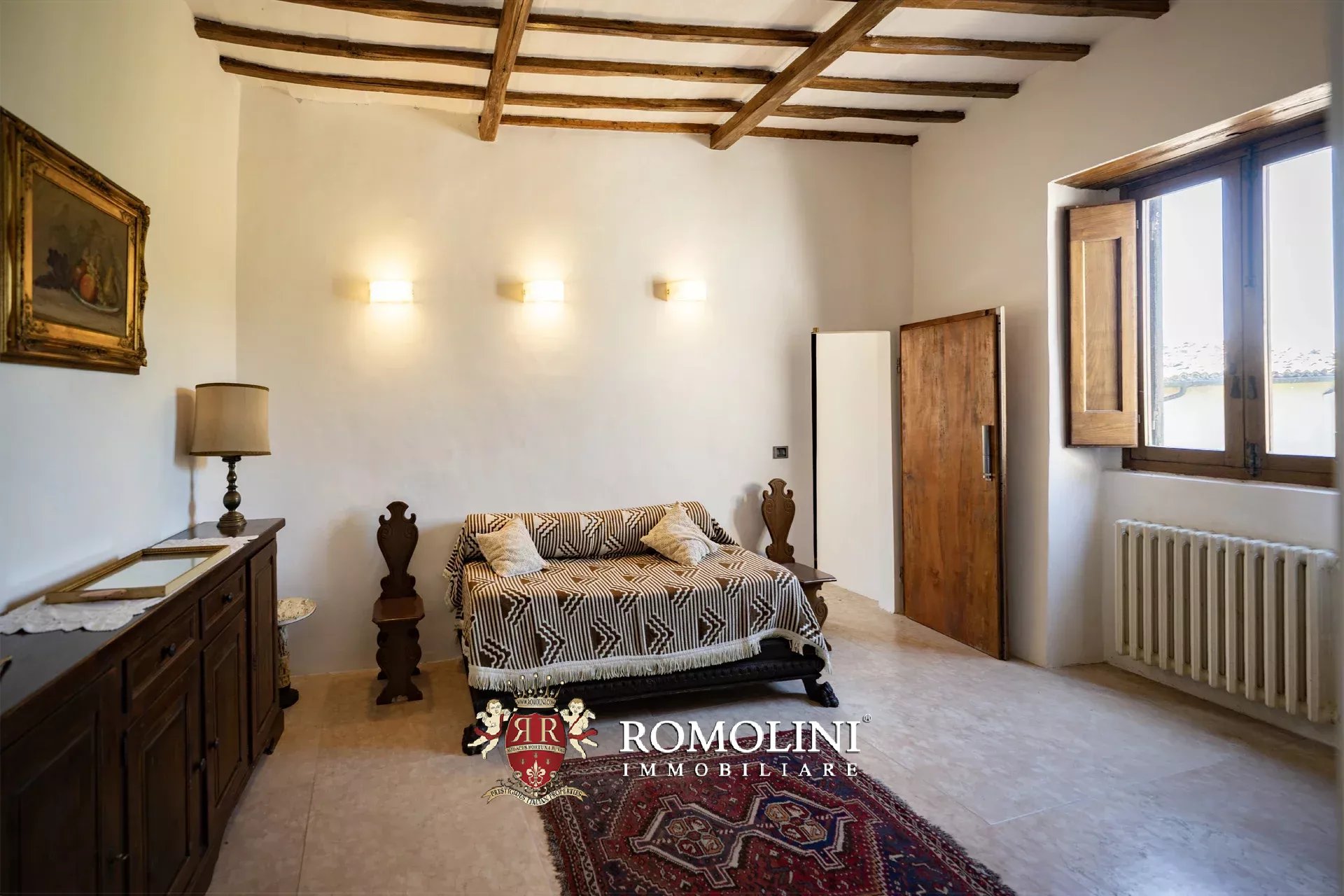5 Bedroom Villa/Townhouse's Image 35