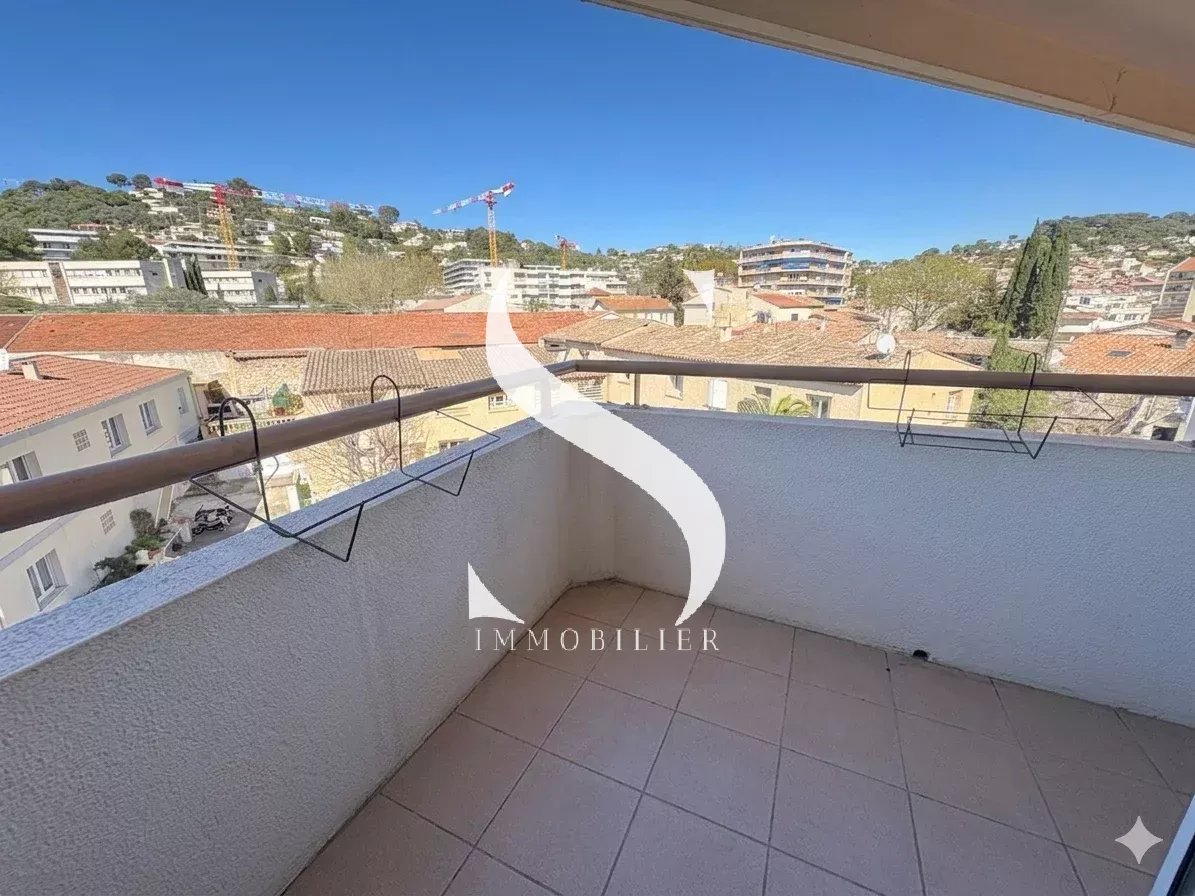 Appartement T1 avec balcon à Vallauris - Photo 2