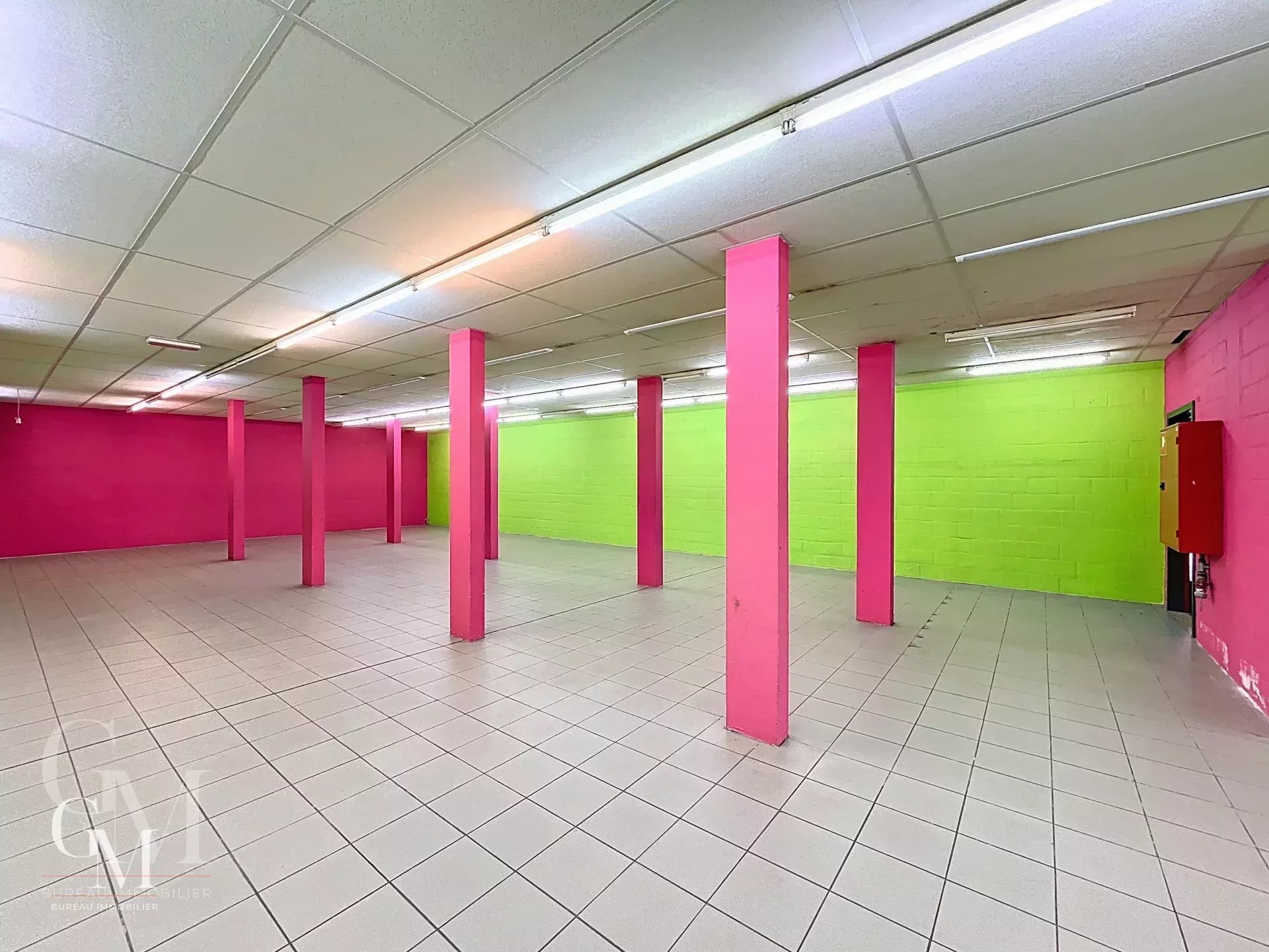 Versatile commercial ground floor with exceptional accessibility and potential