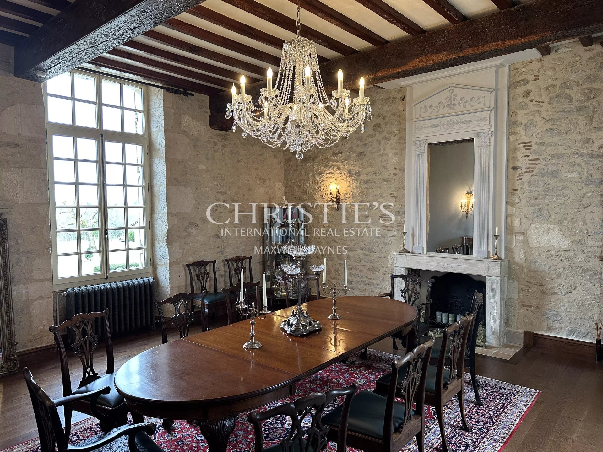 8 Bedroom Vineyard's Image 24