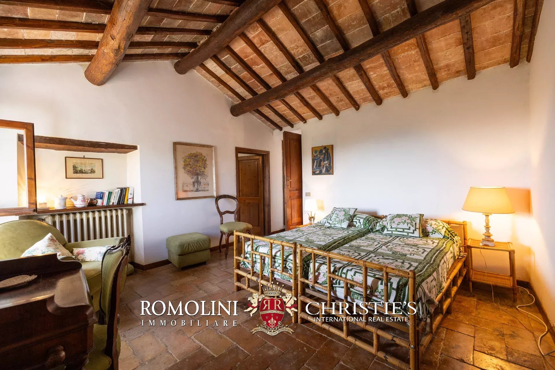 4 Bedroom Villa/Townhouse's Image 30
