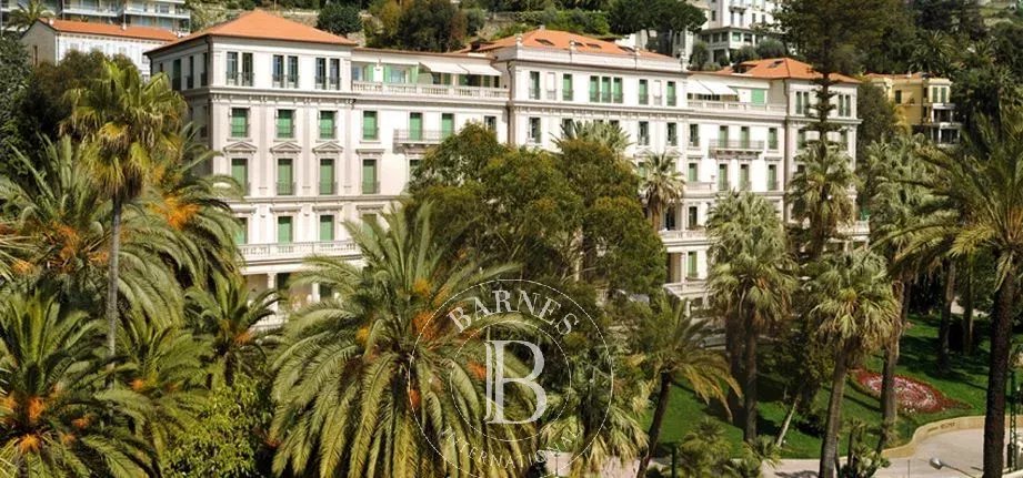 Apart otel Ospedaletti - picture 33