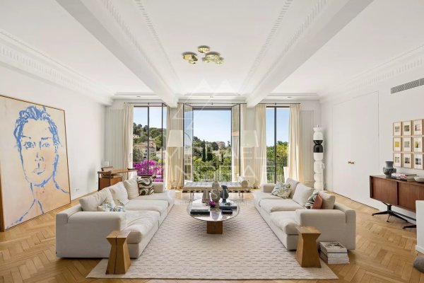 Le Cannet Residential - Elegant Belle Époque Residence with Panoramic Sea Views — photo 4