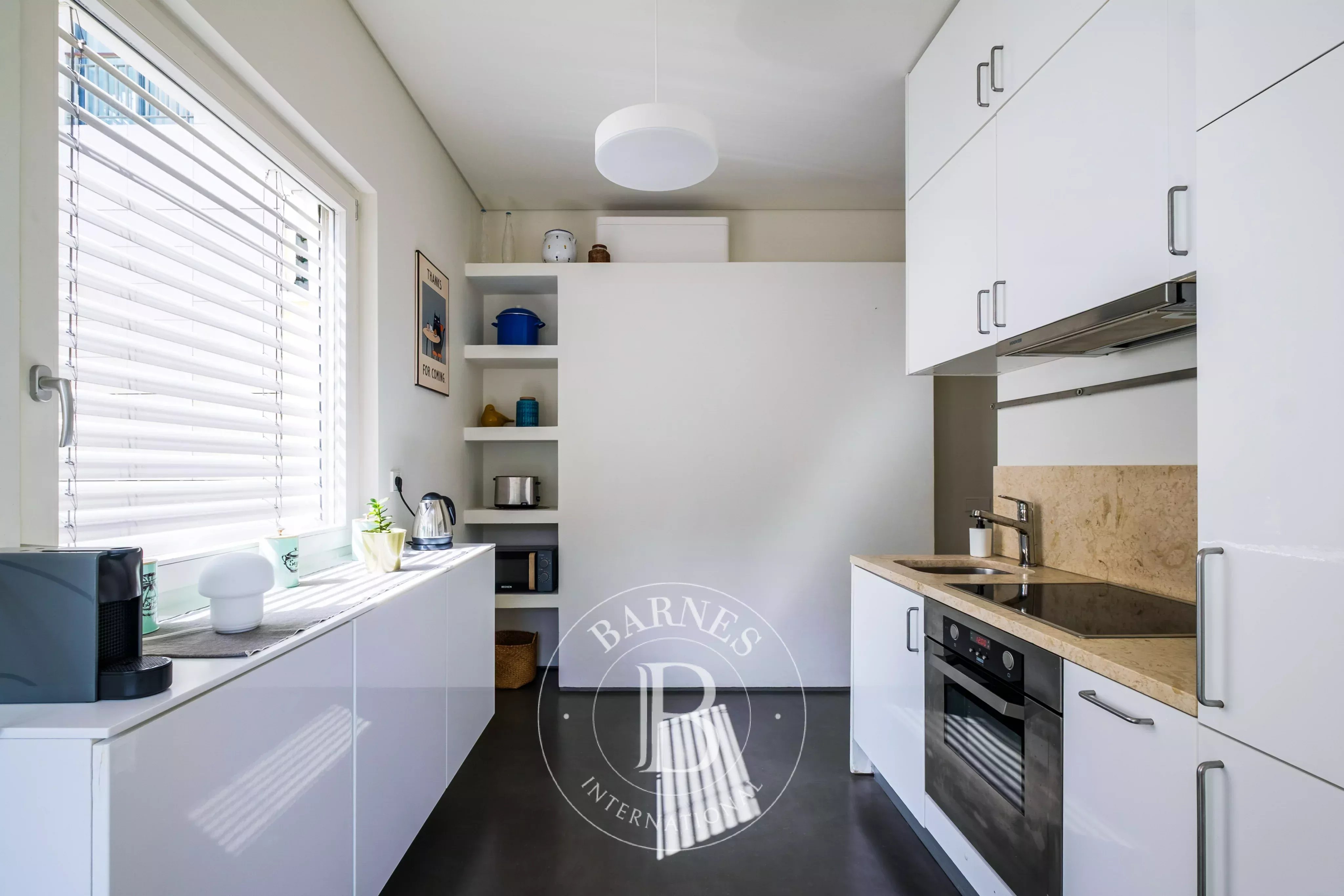 Centrality and comfort