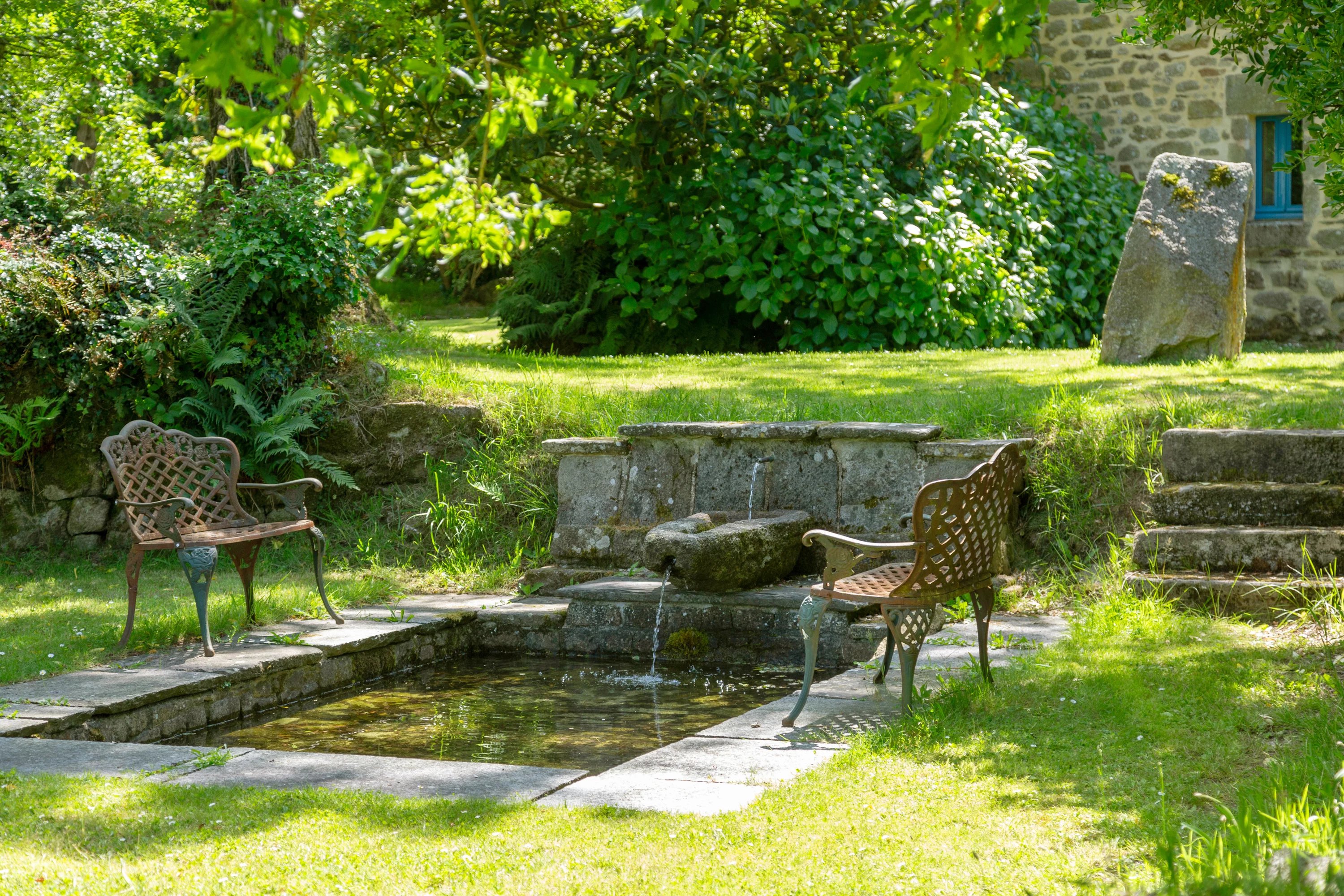 Manor House For Sale, LANDUDAL, 29510, FRANCE