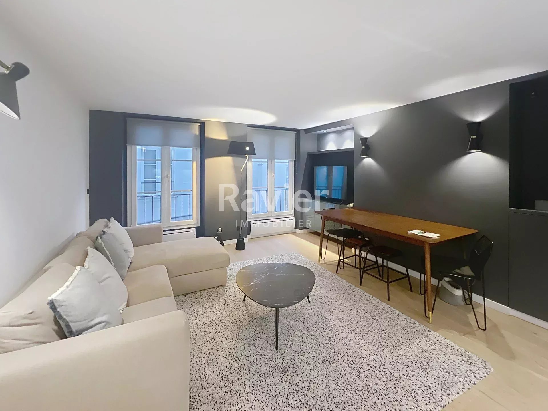 Agence immobilière de 