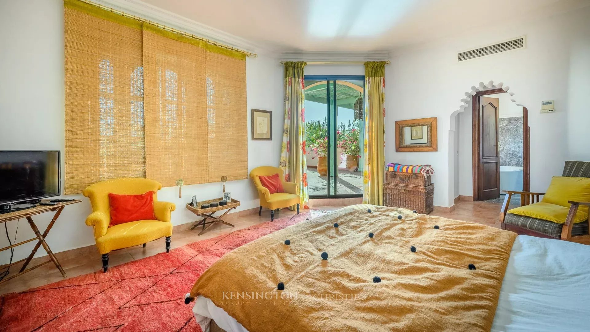 5 Bedroom Villa/Townhouse's Image 33