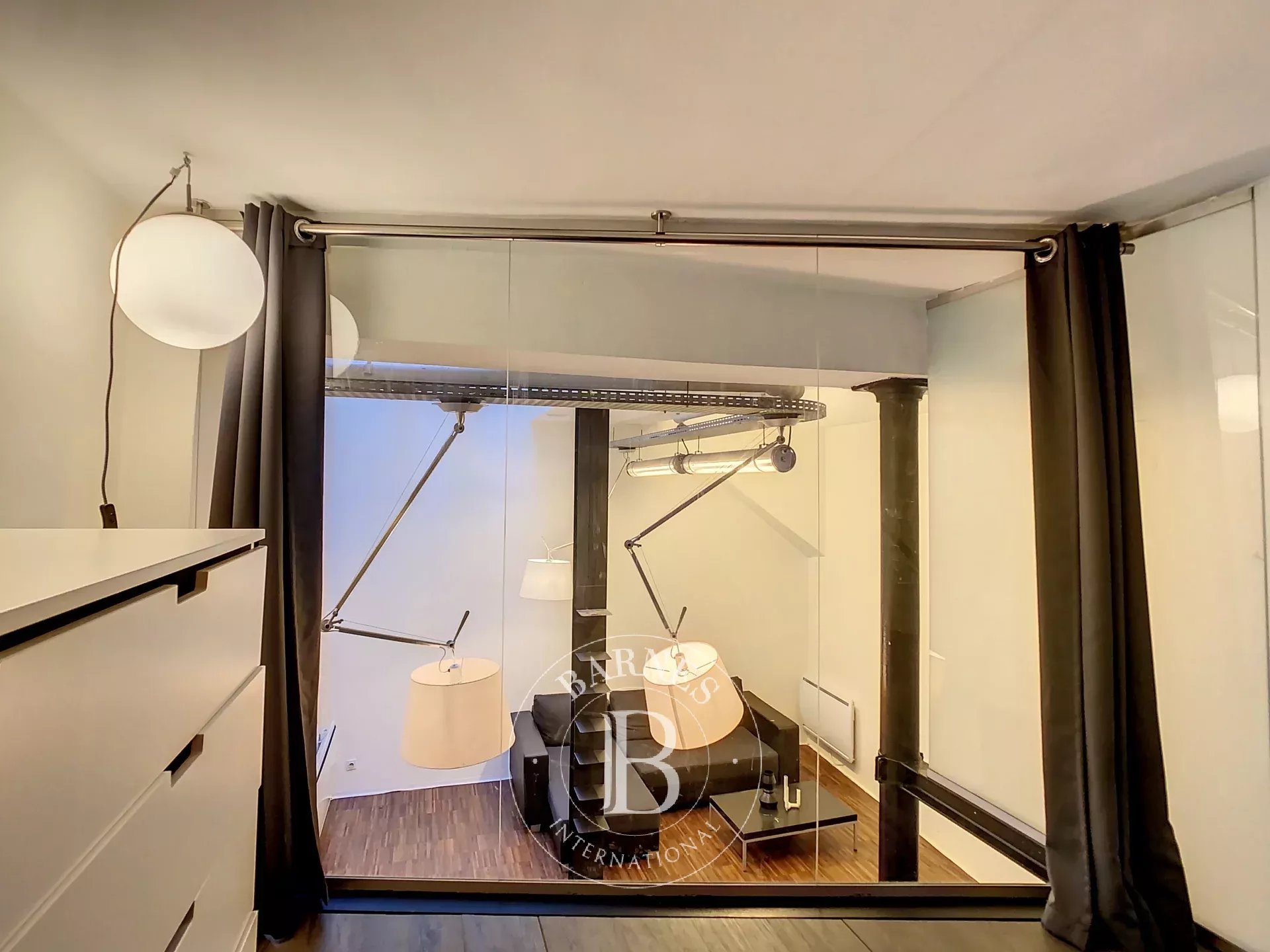 Daire Paris 18ème - picture 8