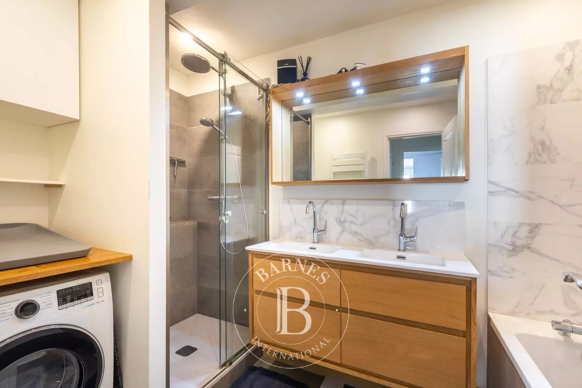 Daire Paris 11ème - picture 16