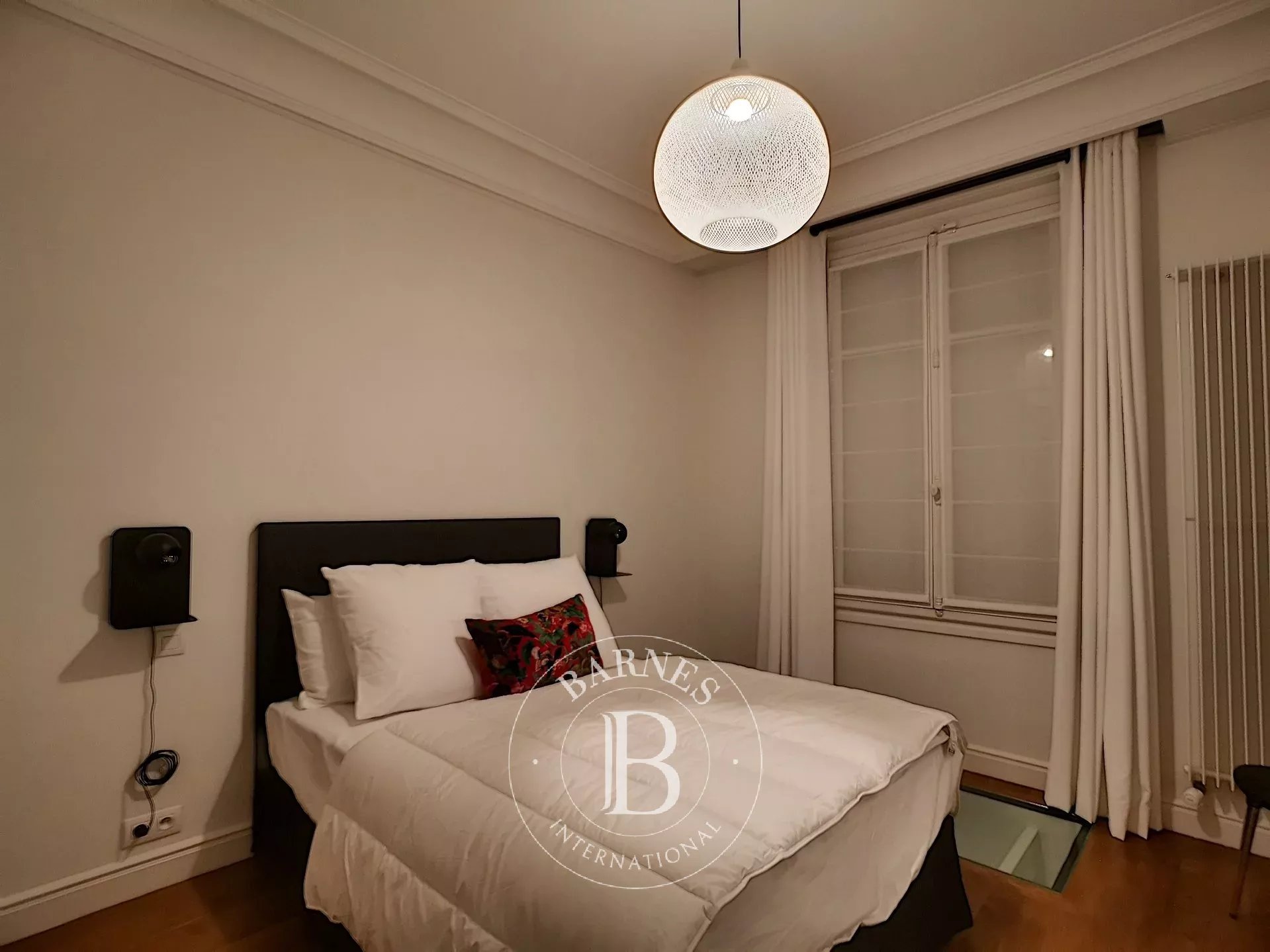 Daire Paris 9ème - picture 18