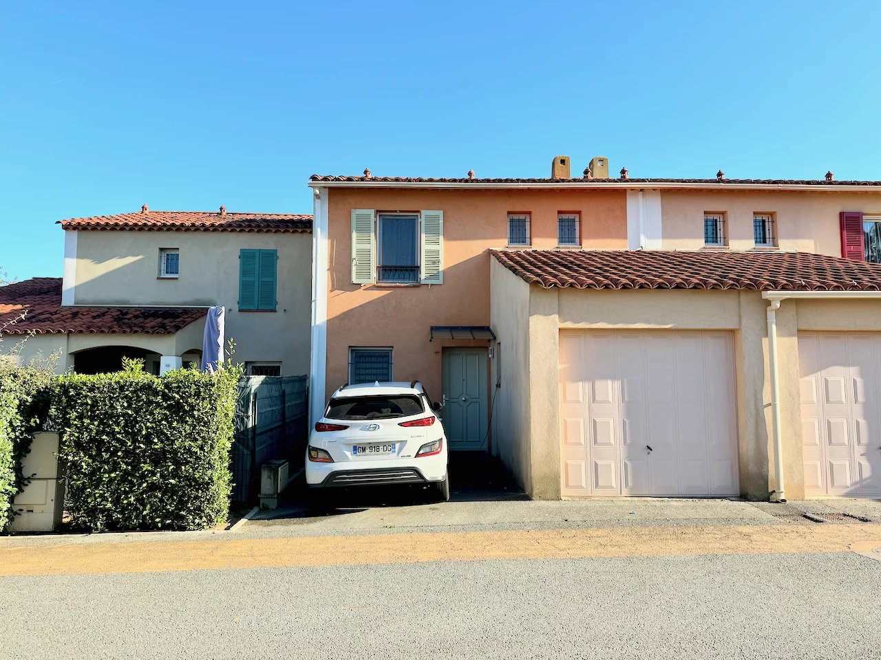 Villa moderne 3 chambres avec garage – Roquebrune/Argens