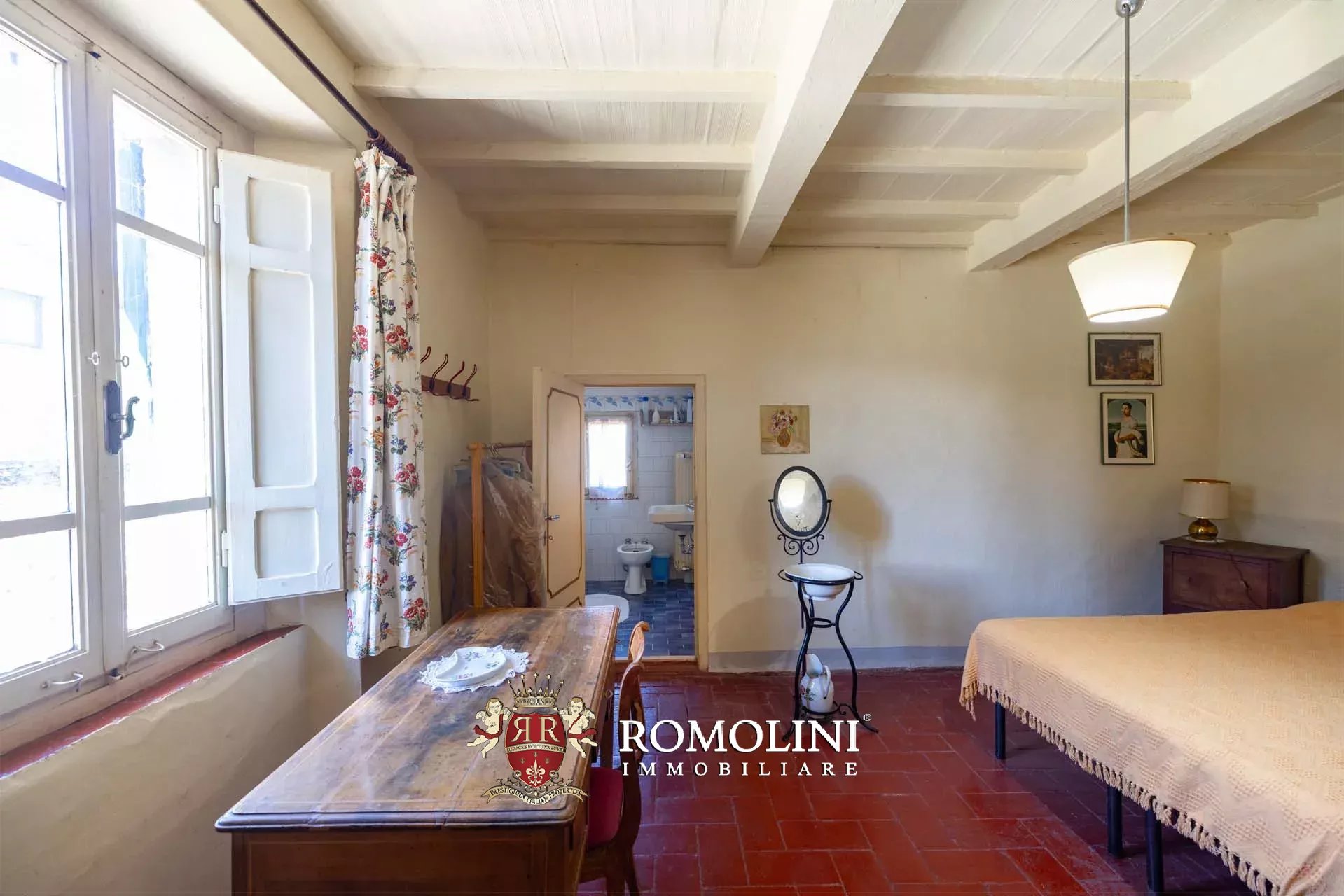 19 Bedroom Vineyard's Image 56