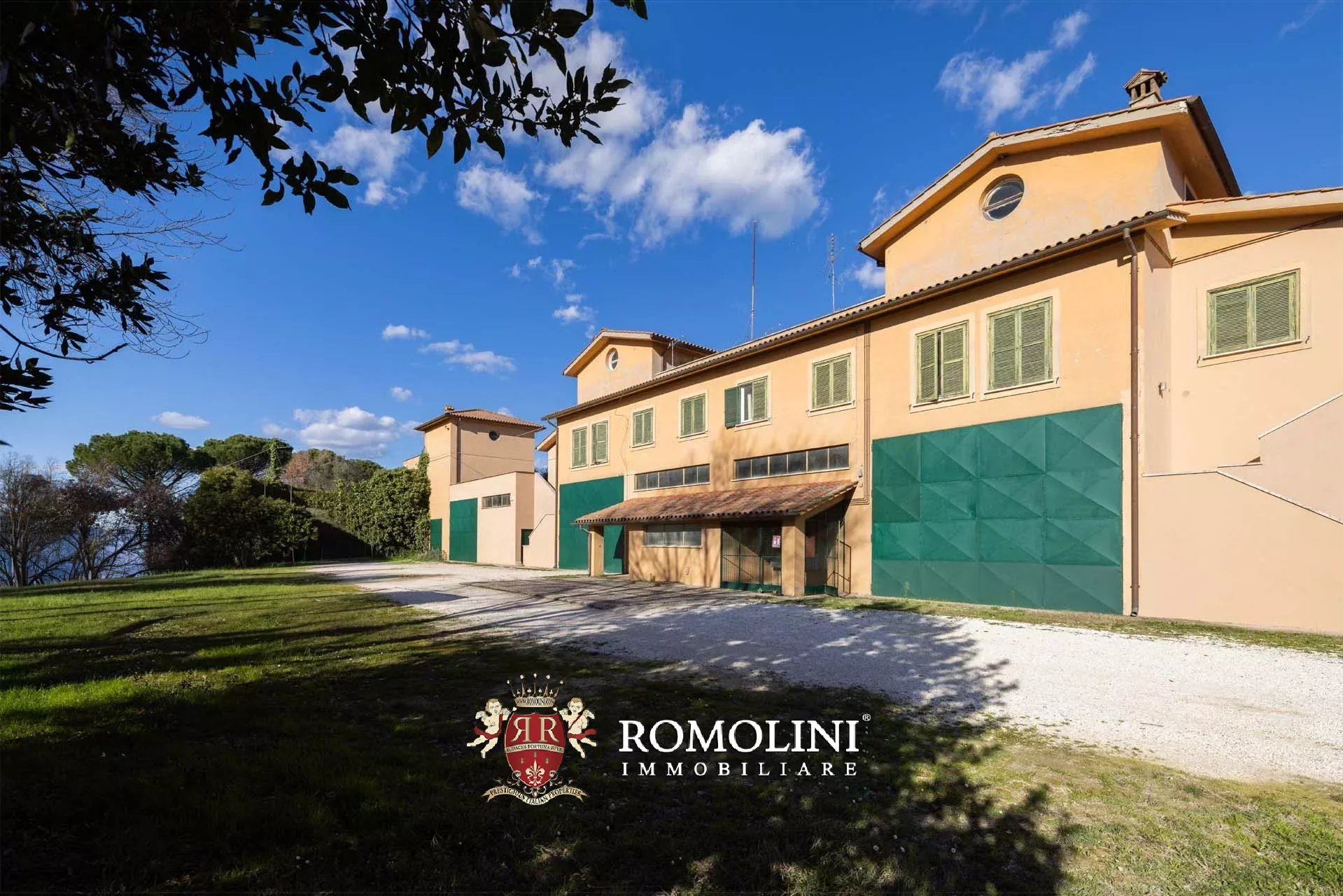 30 Bedroom Villa/Townhouse's Image 108