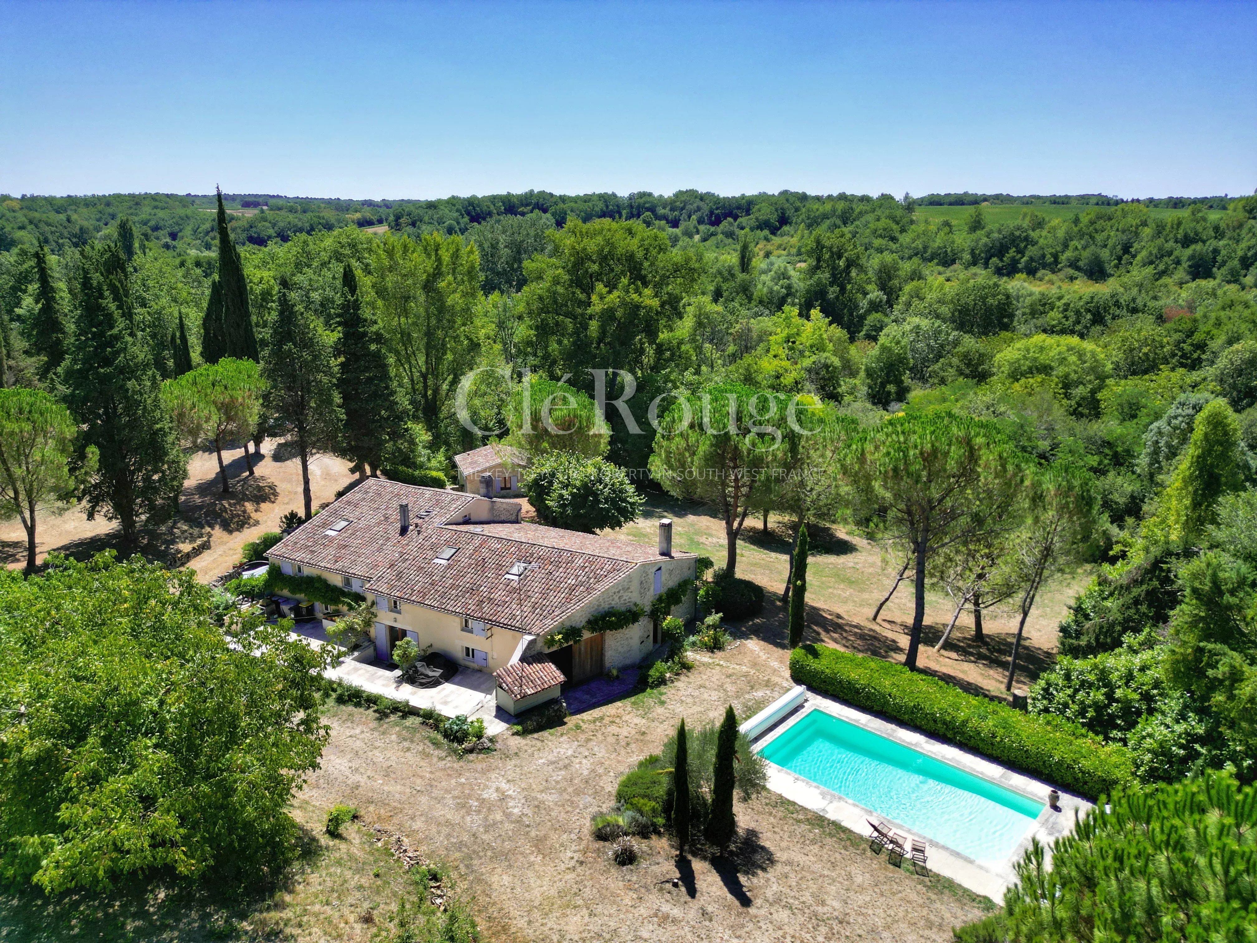 House in Pellegrue - view 1