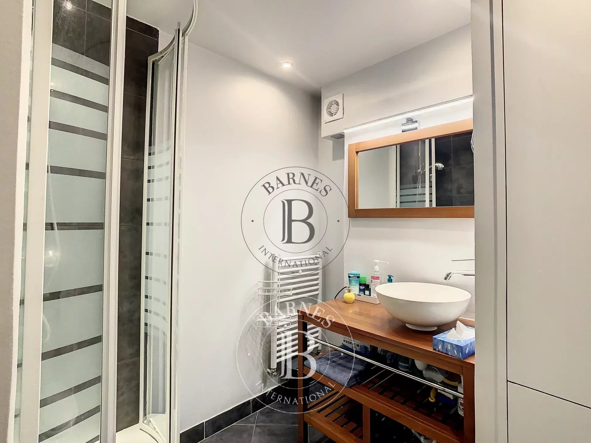 Daire Paris 8ème - picture 6