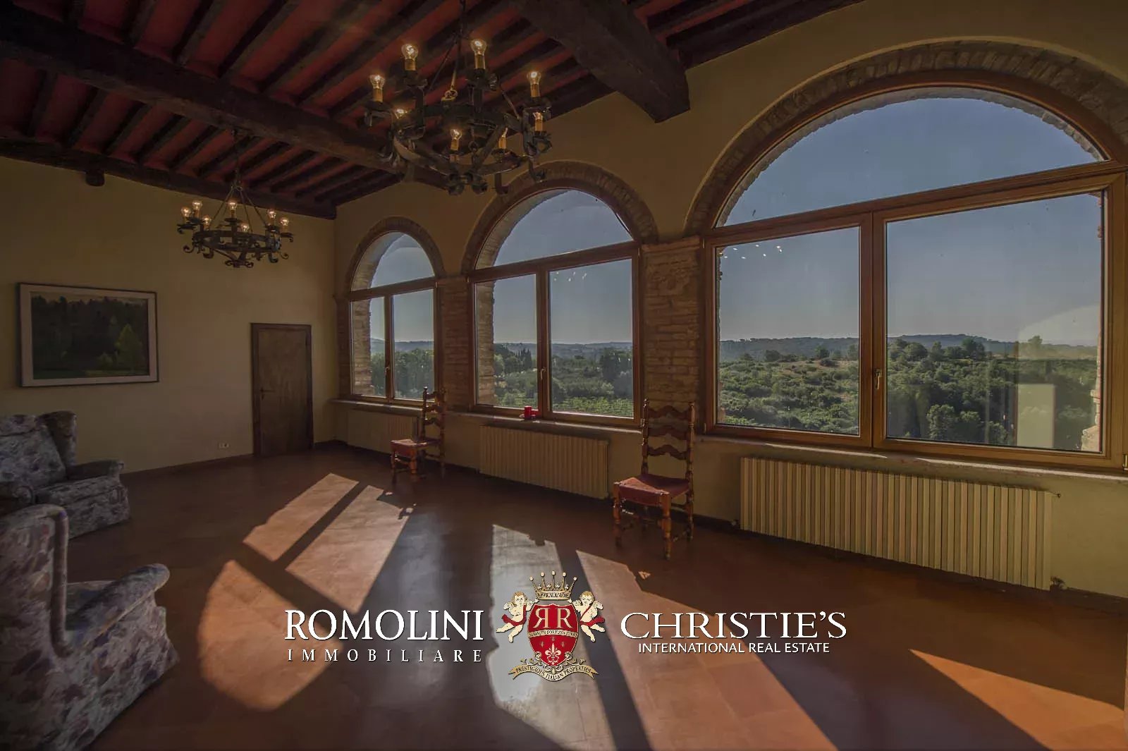 20 Bedroom Vineyard's Image 42